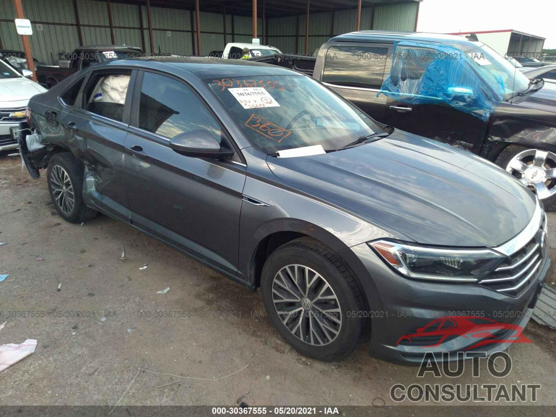 VOLKSWAGEN JETTA 2019 - 3VWEB7BU3KM231478