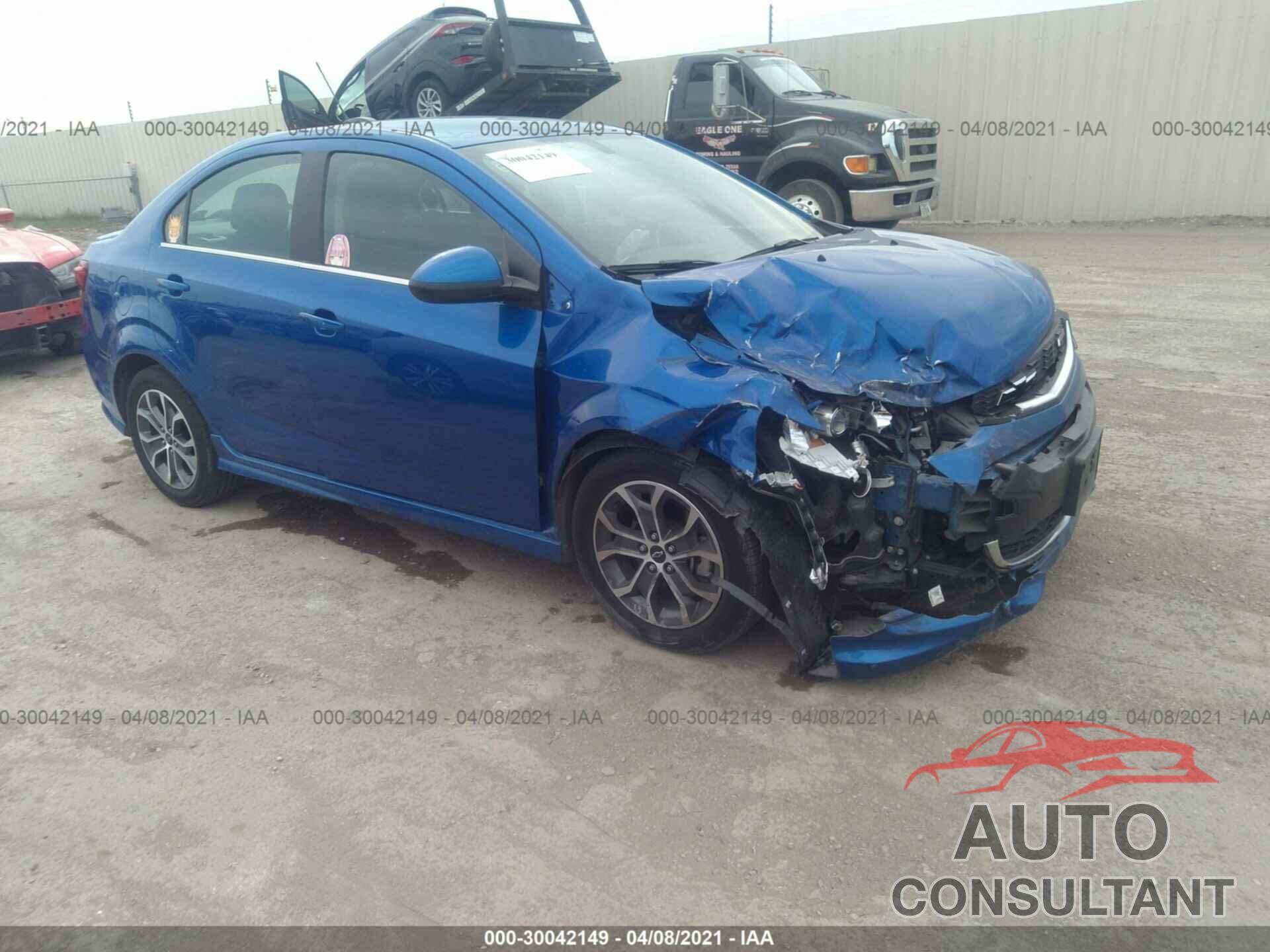 CHEVROLET SONIC 2018 - 1G1JD5SH2J4116442