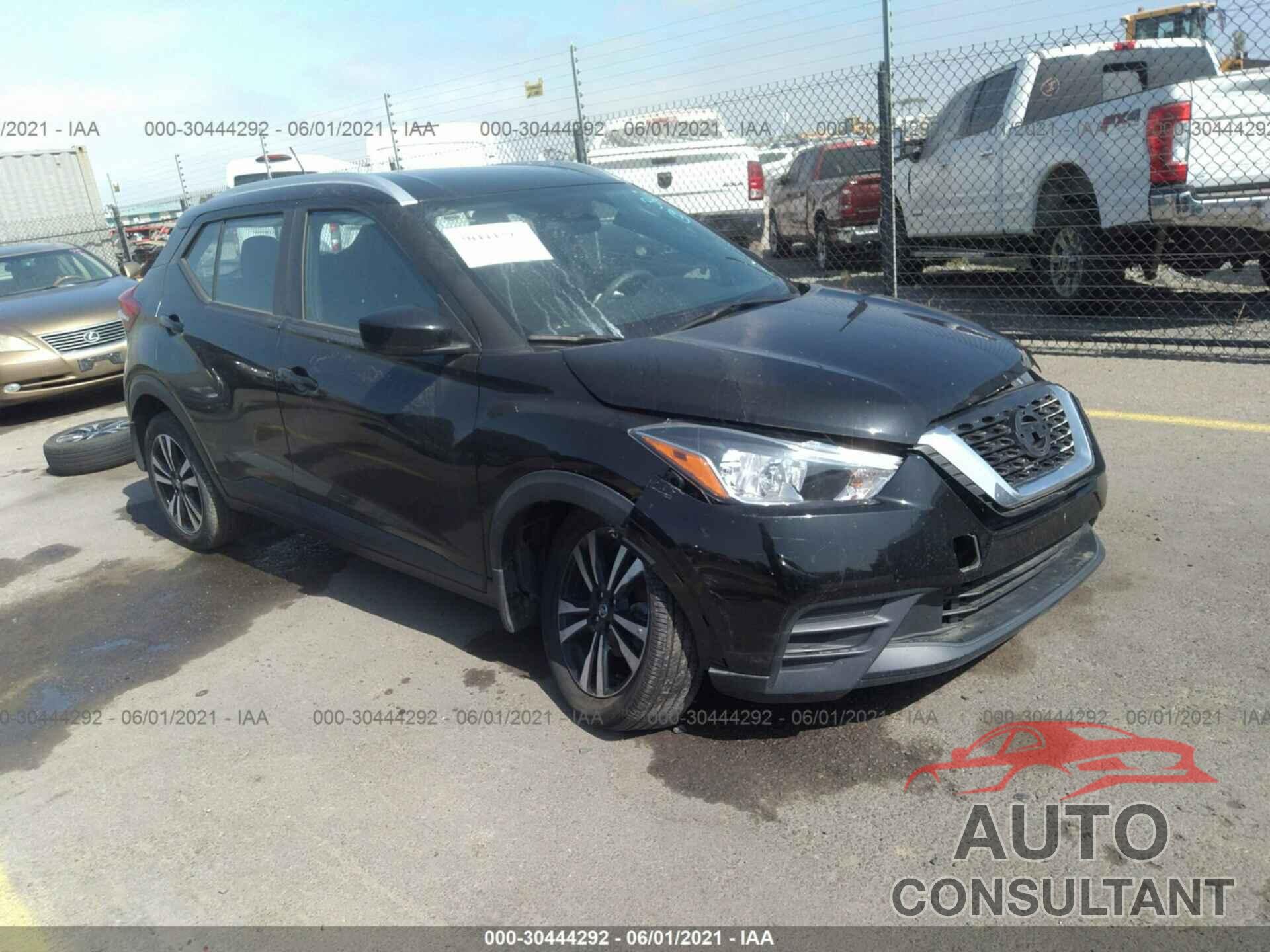 NISSAN KICKS 2018 - 3N1CP5CU8JL546332