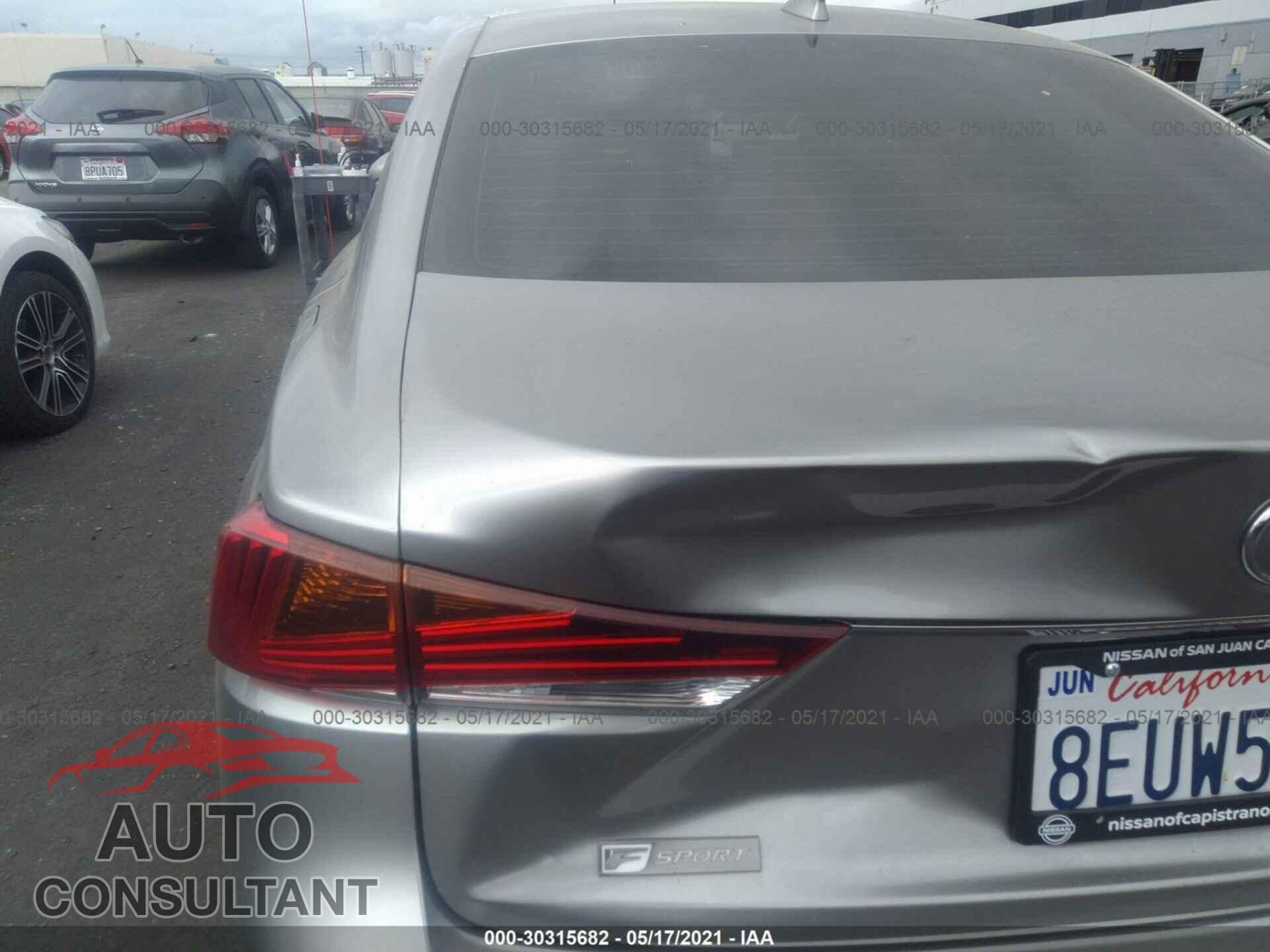 LEXUS IS 2018 - JTHBA1D27J5078205