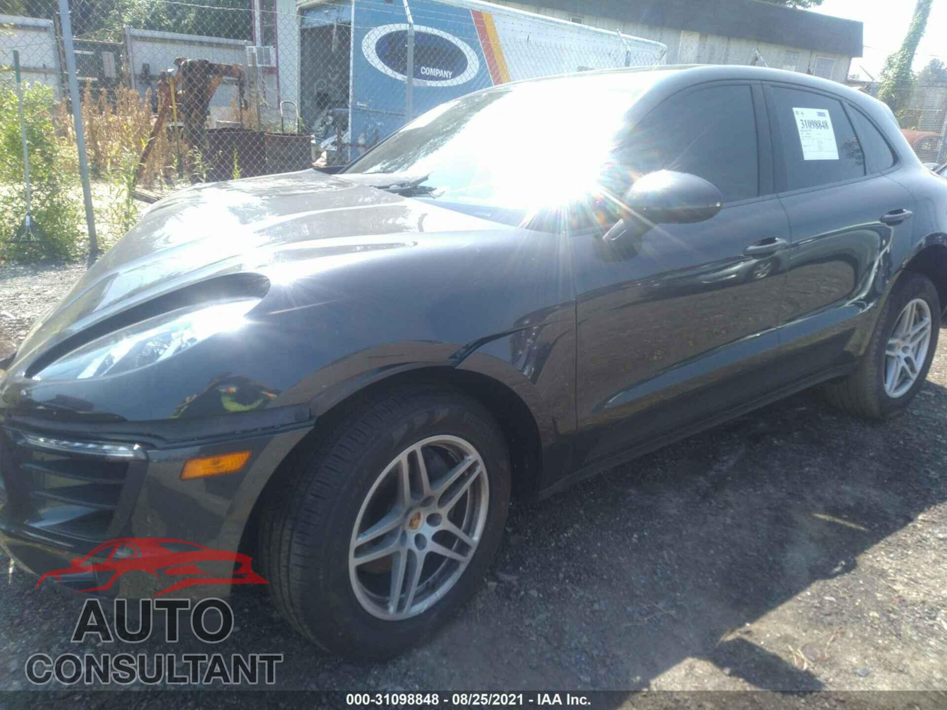 PORSCHE MACAN 2017 - WP1AA2A57HLB82201