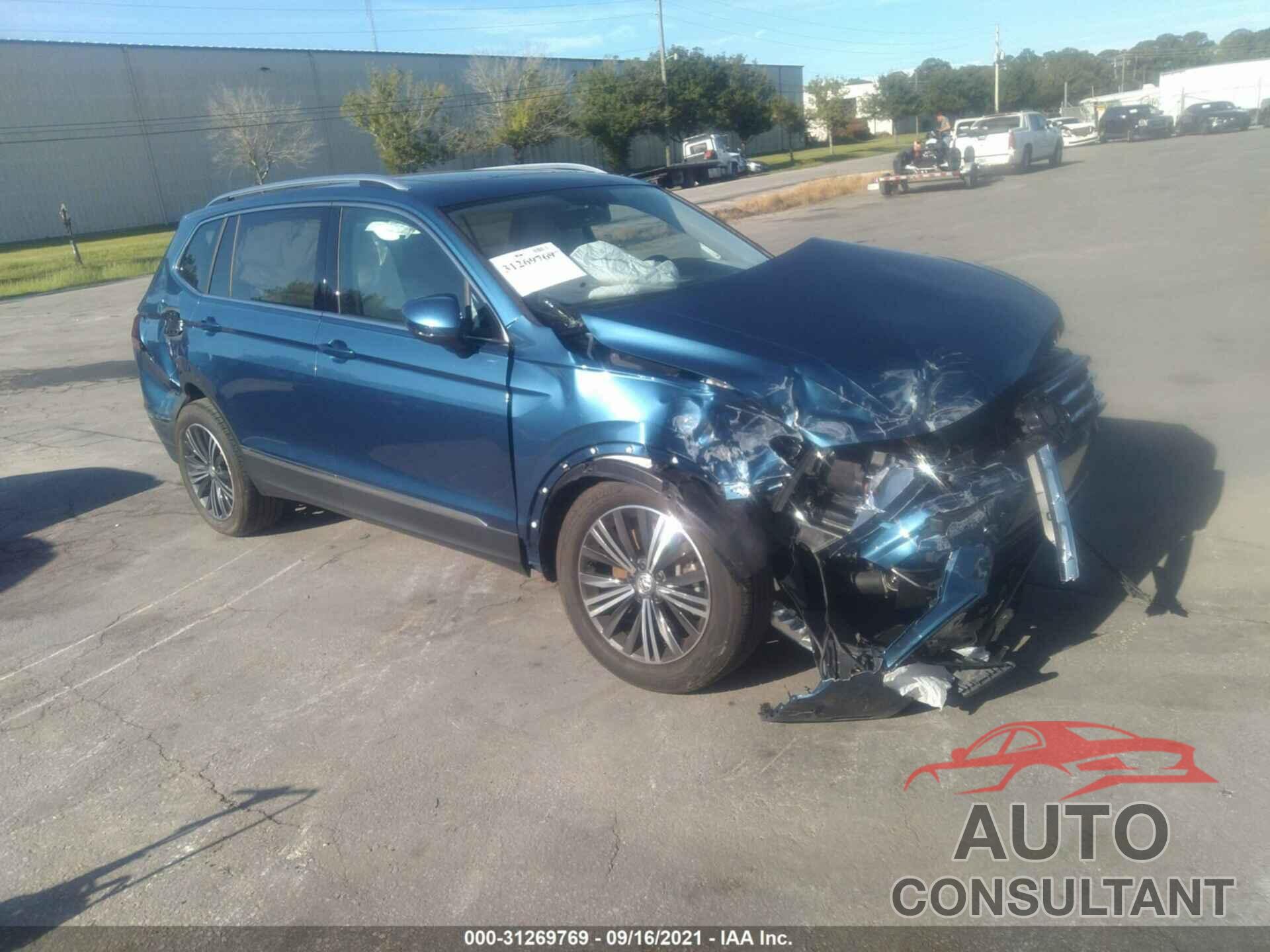 VOLKSWAGEN TIGUAN 2018 - 3VV3B7AX7JM036456