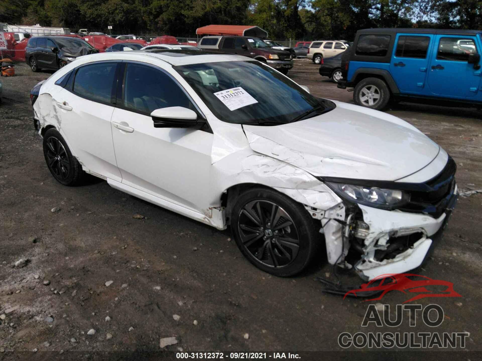 HONDA CIVIC HATCHBACK 2017 - SHHFK7H58HU216204