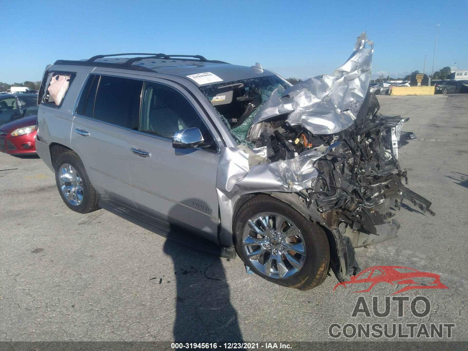 CHEVROLET TAHOE 2017 - 1GNSCBKC2HR143324