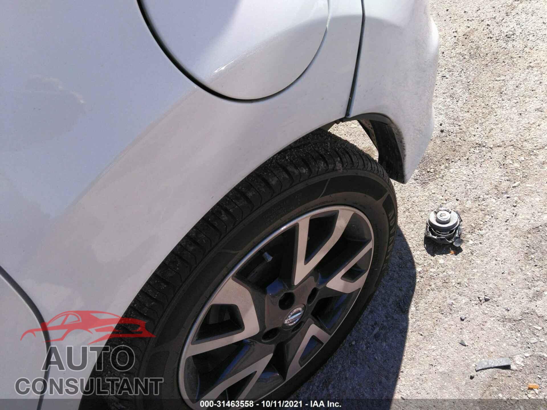 NISSAN VERSA NOTE 2017 - 3N1CE2CP3HL381492