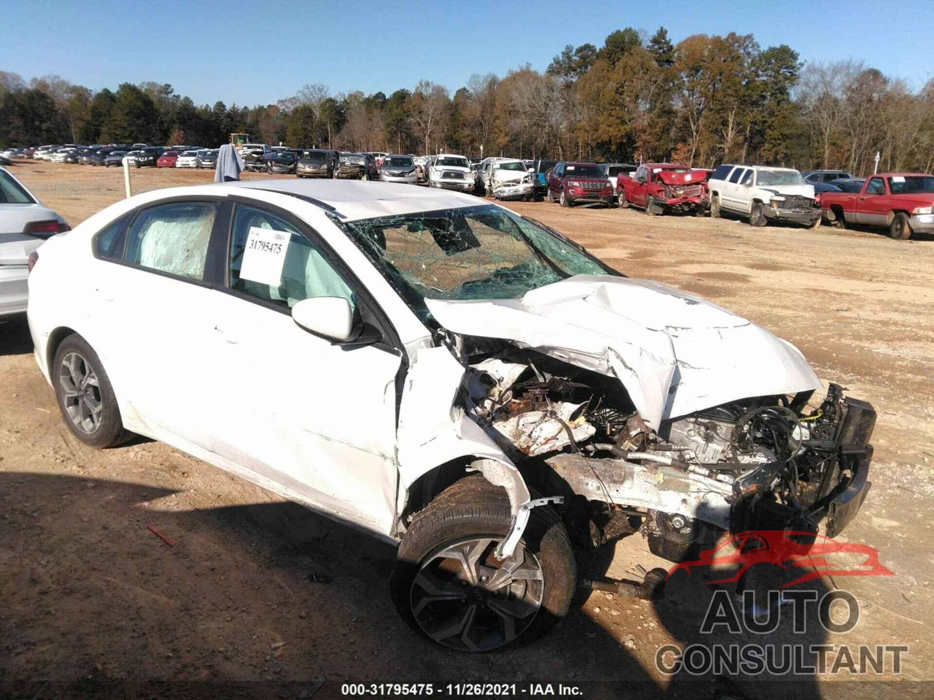 KIA FORTE 2021 - 3KPF24AD9ME372057