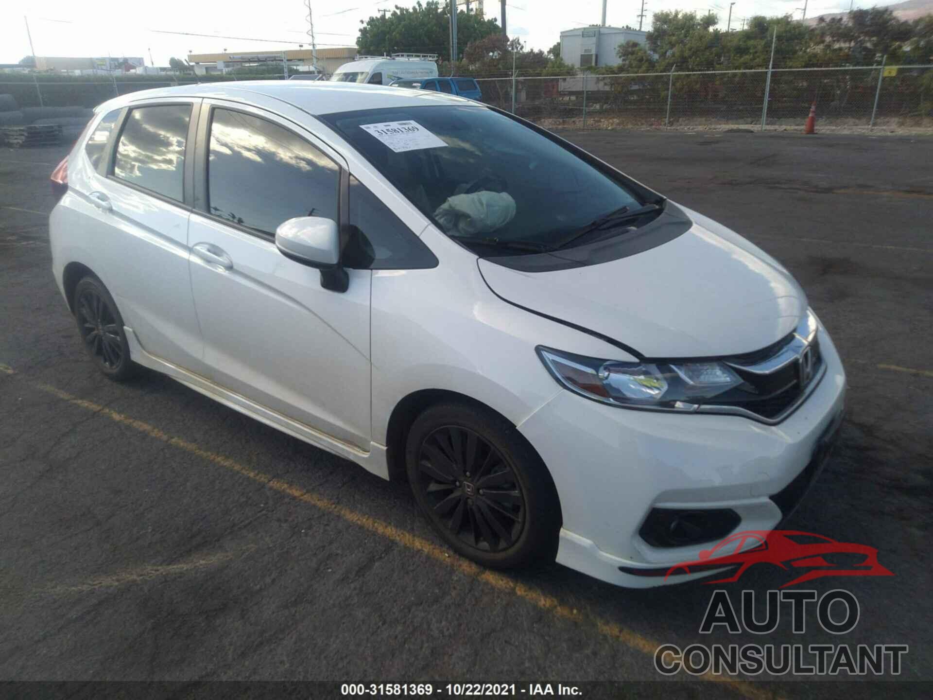 HONDA FIT 2018 - 3HGGK5H68JM729684