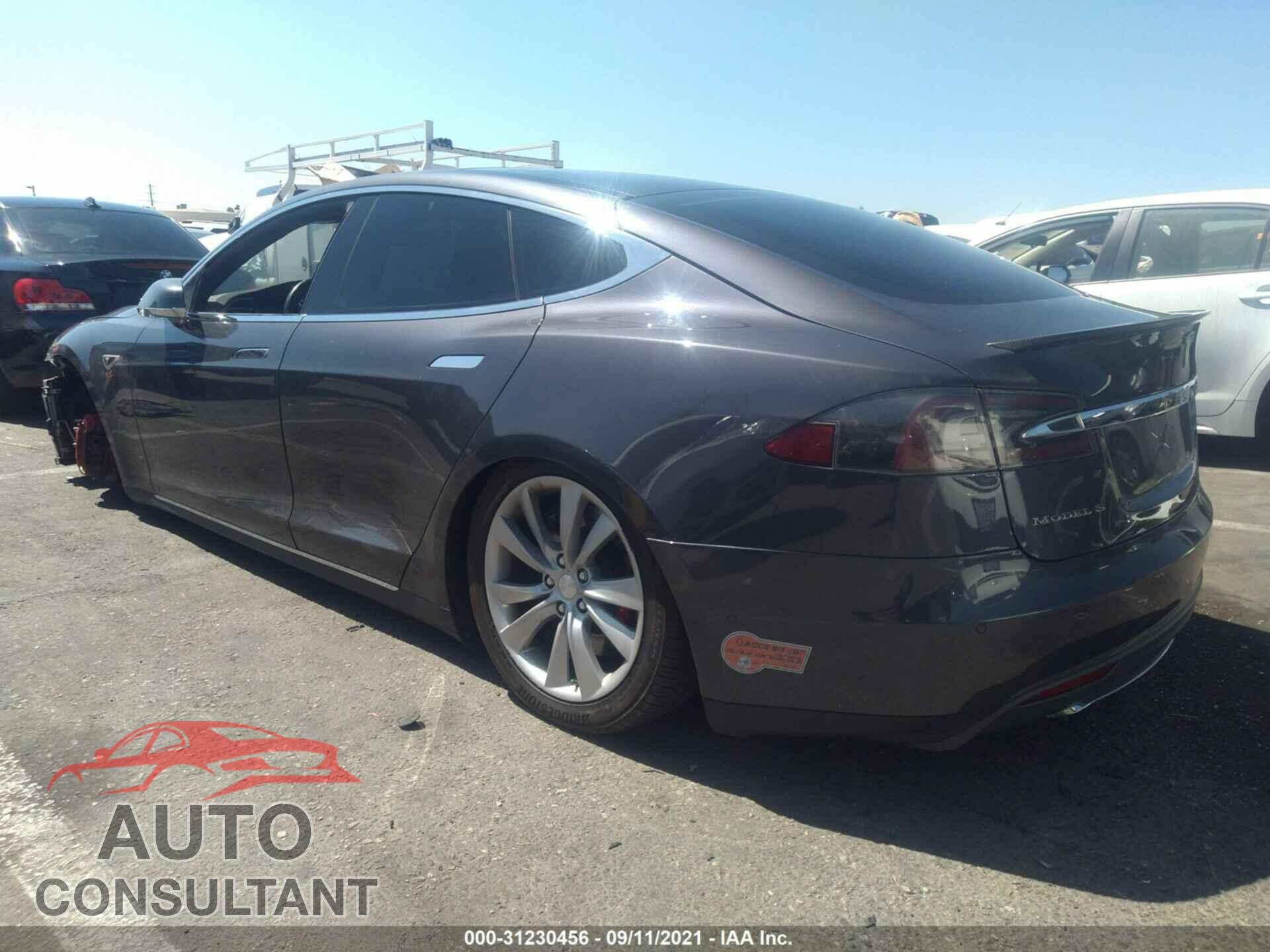 TESLA MODEL S 2016 - 5YJSA1E43GF131409