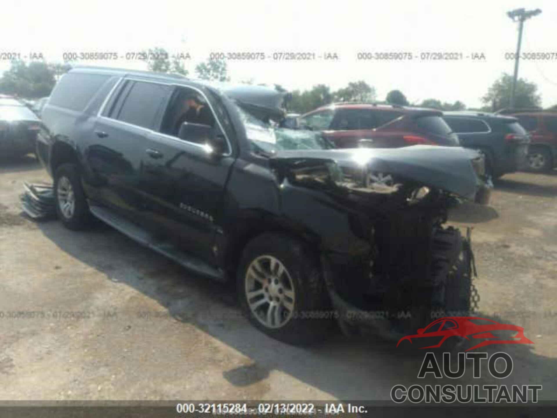 CHEVROLET SUBURBAN 2015 - 1GNSKJKC9FR148885