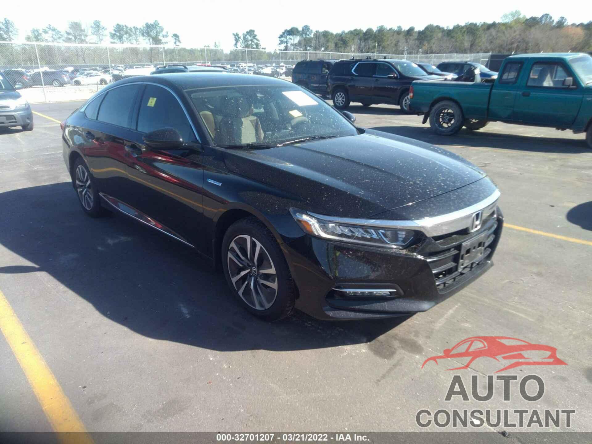 HONDA ACCORD HYBRID 2018 - 1HGCV3F57JA016342