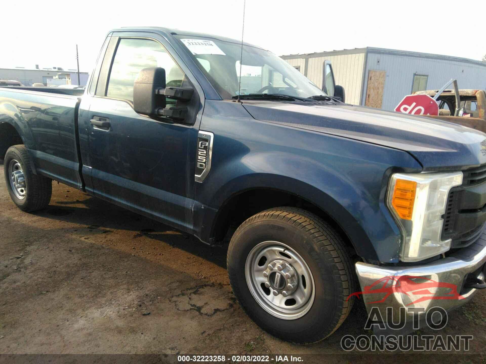 FORD SUPER DUTY F-250 SRW 2017 - 1FTBF2A62HEC65877