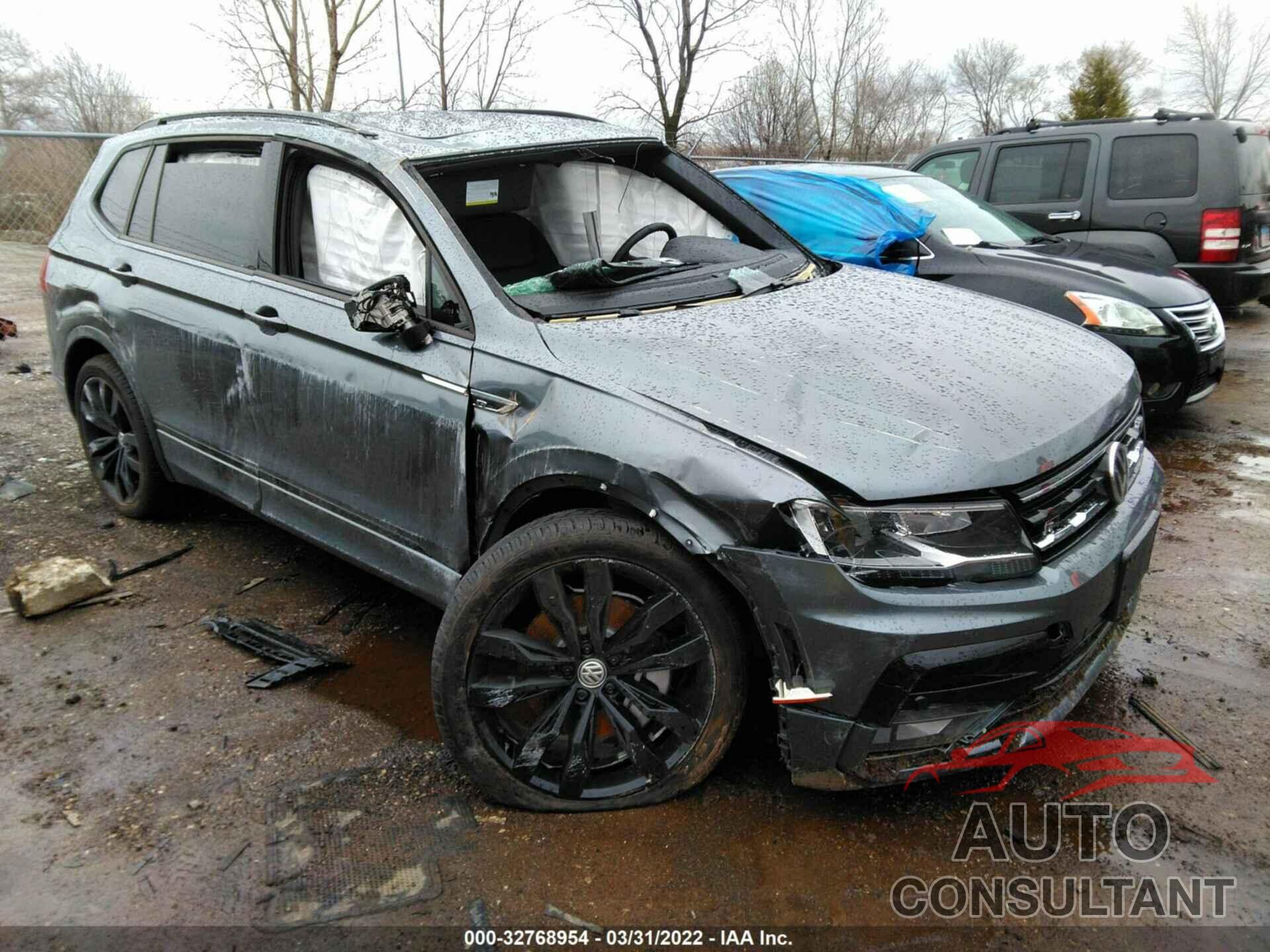 VOLKSWAGEN TIGUAN 2021 - 3VV2B7AX6MM122440