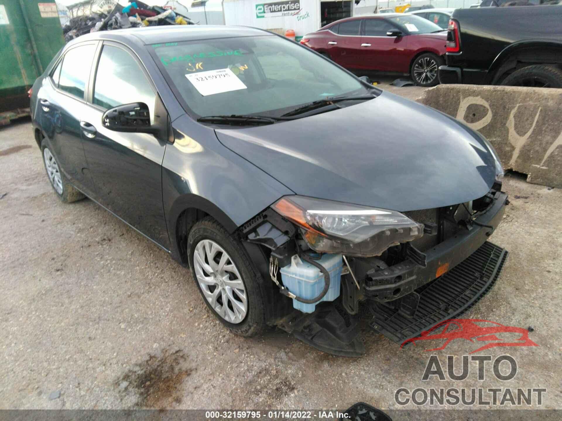 TOYOTA COROLLA 2018 - 5YFBURHE3JP799409