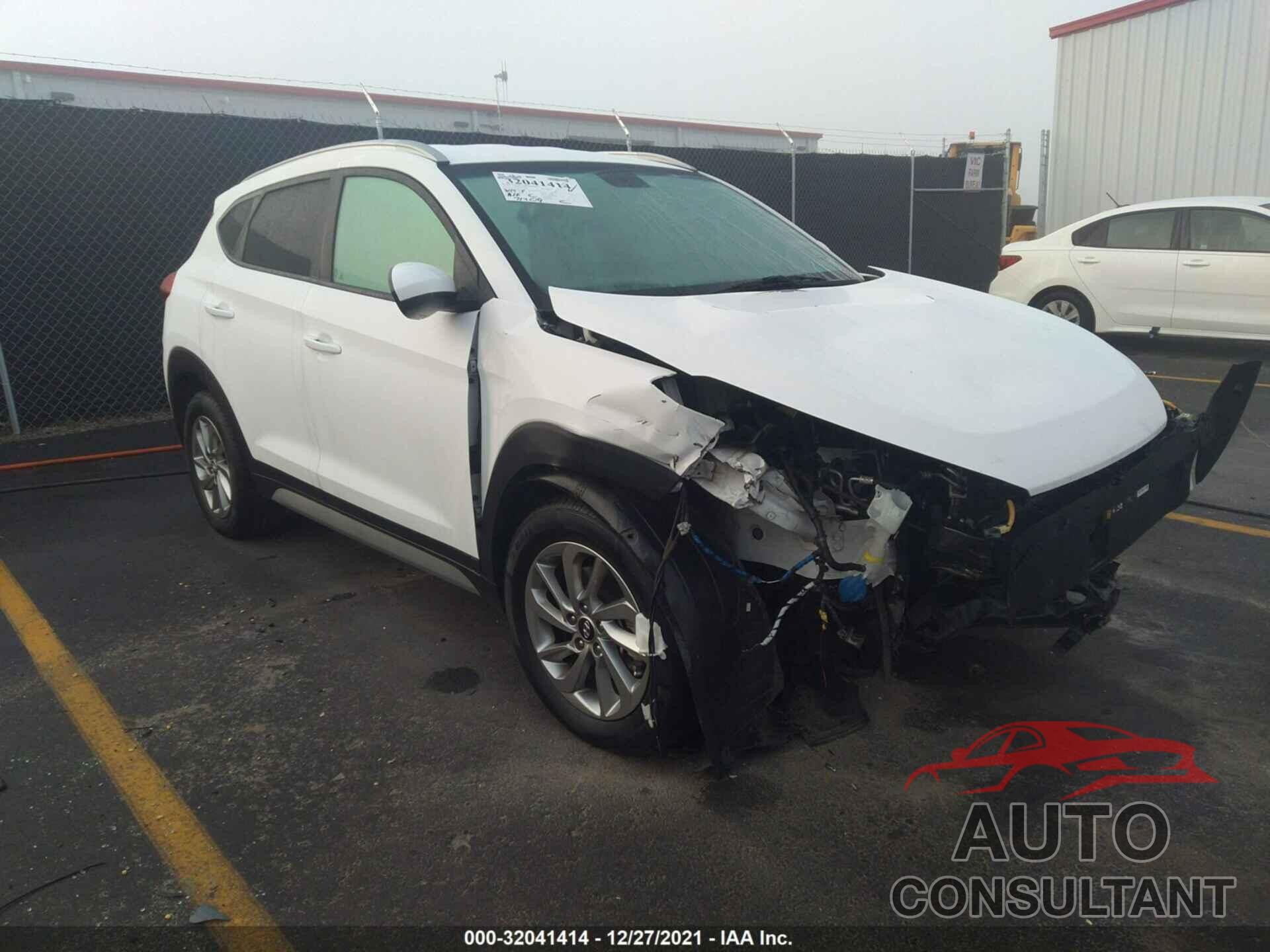 HYUNDAI TUCSON 2018 - KM8J3CA47JU737698