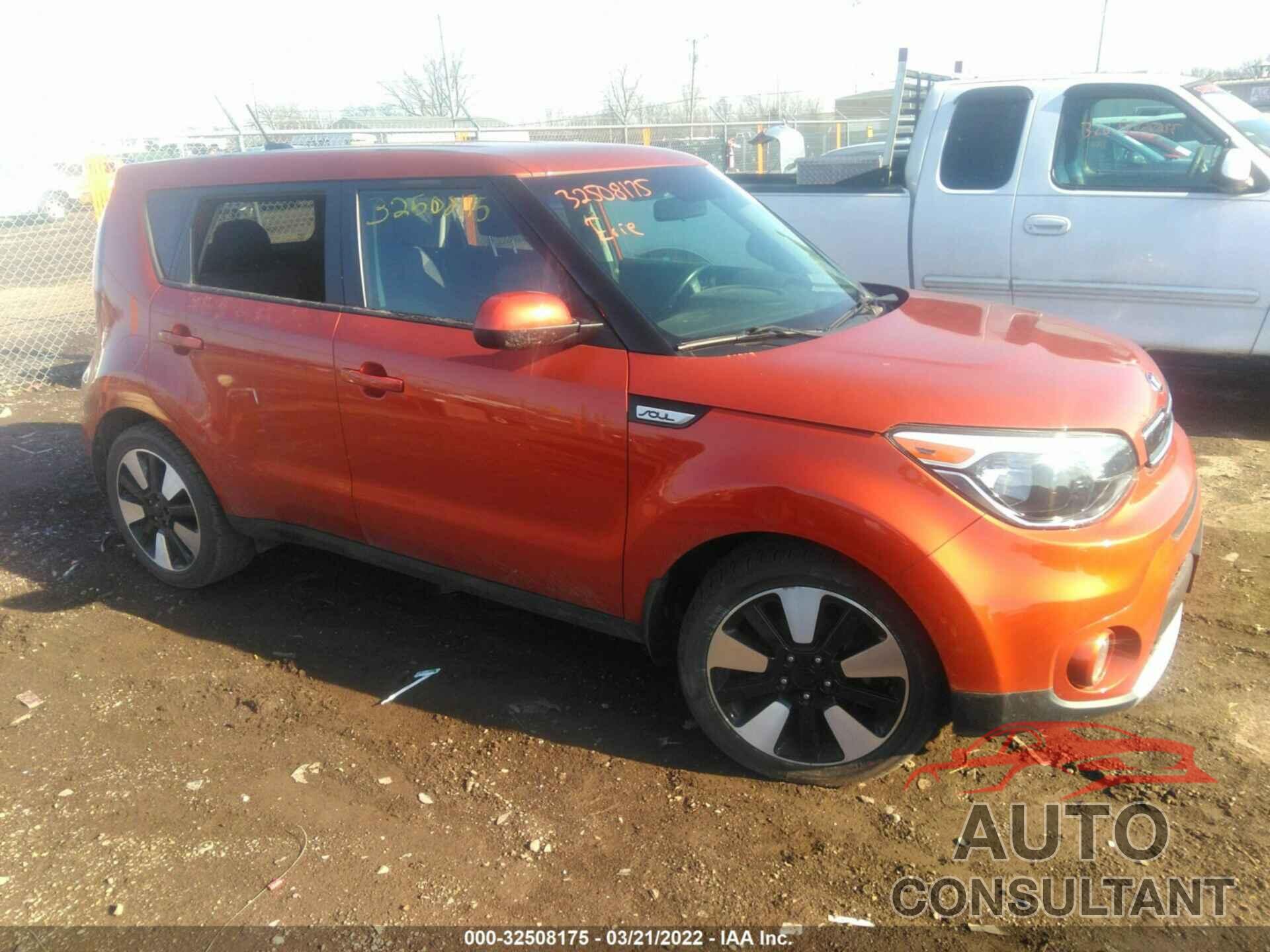 KIA SOUL 2018 - KNDJP3A57J7568024