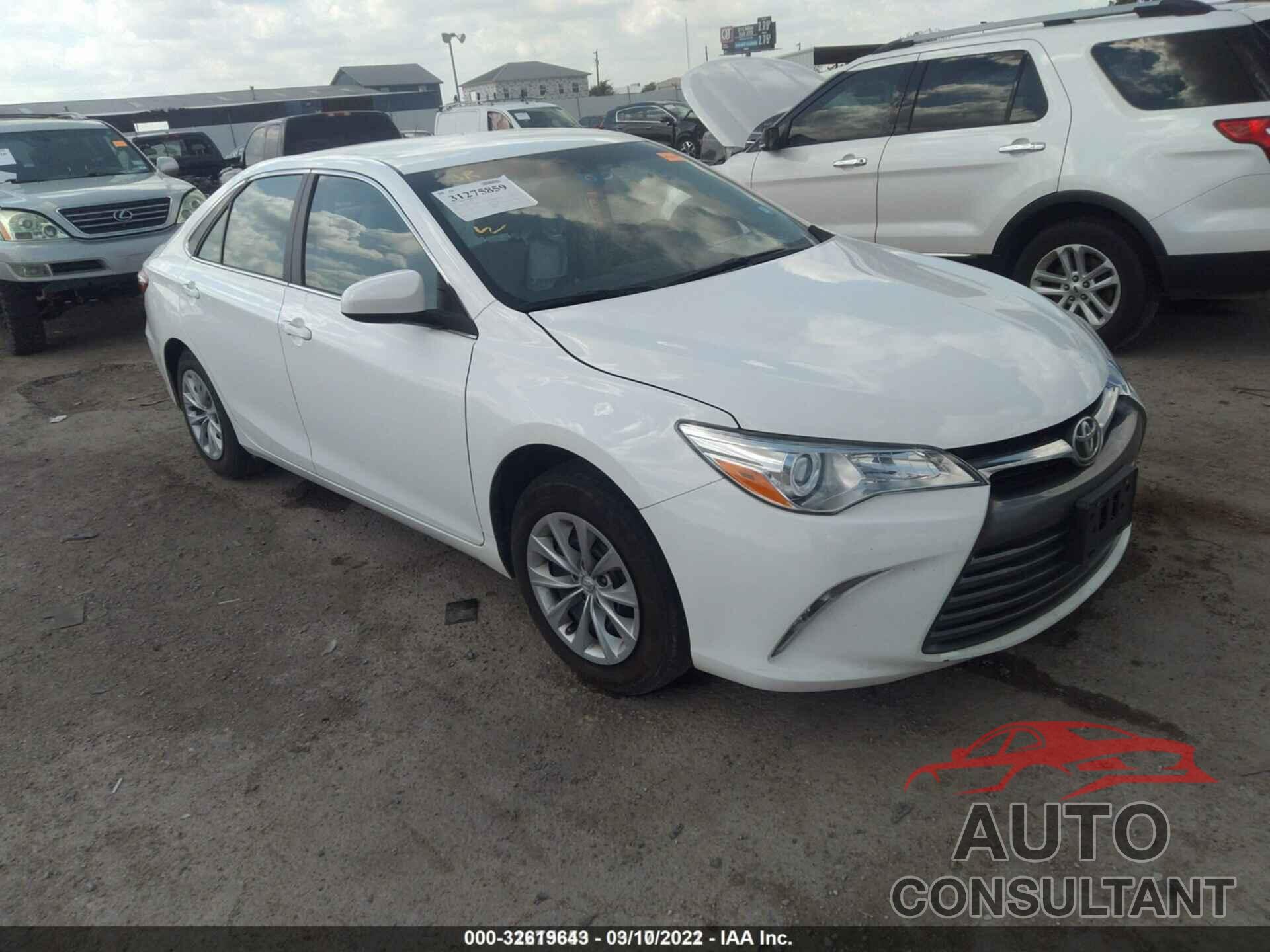 TOYOTA CAMRY 2016 - 4T4BF1FK8GR543798