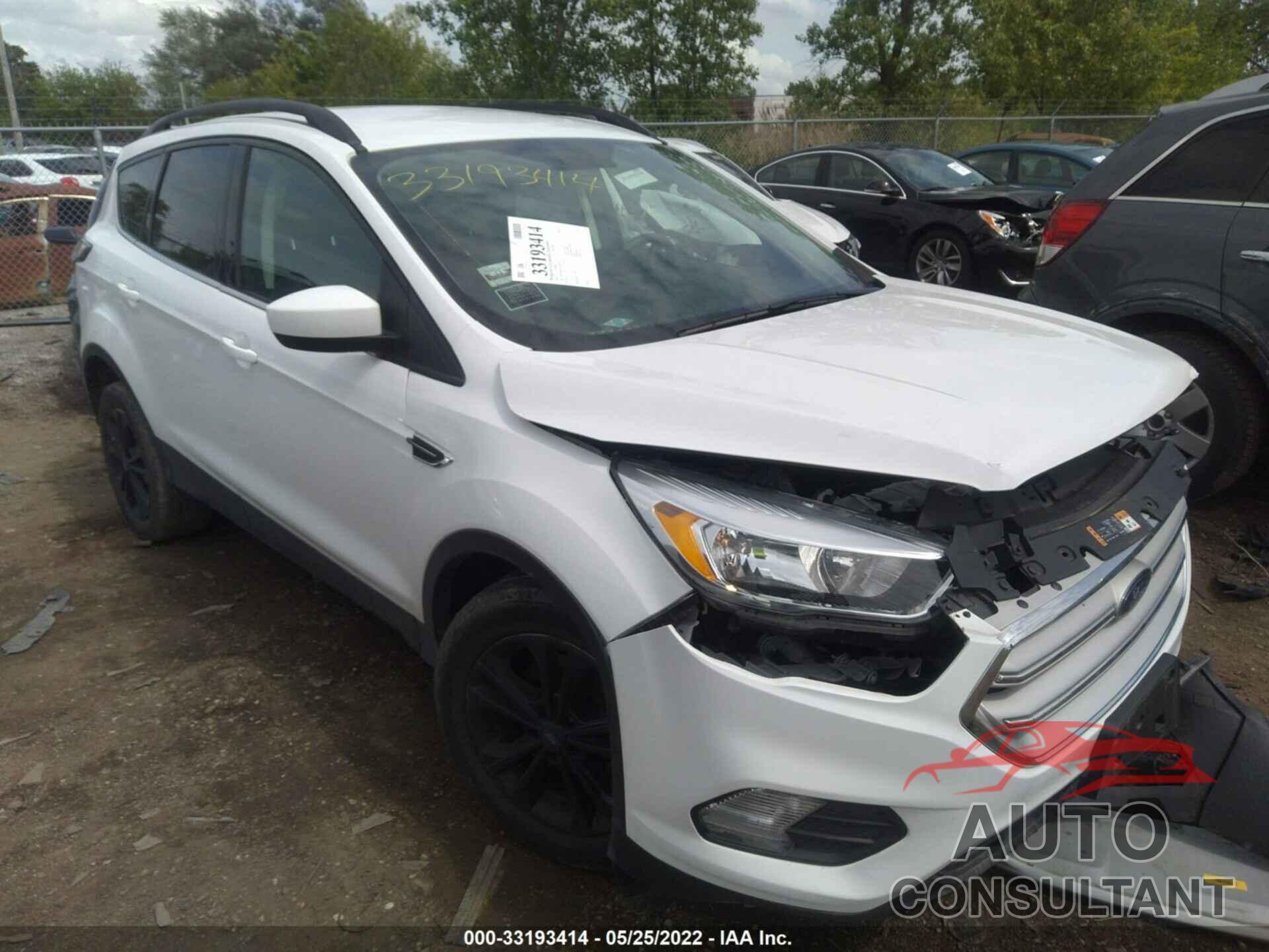 FORD ESCAPE 2018 - 1FMCU0GD3JUC47027
