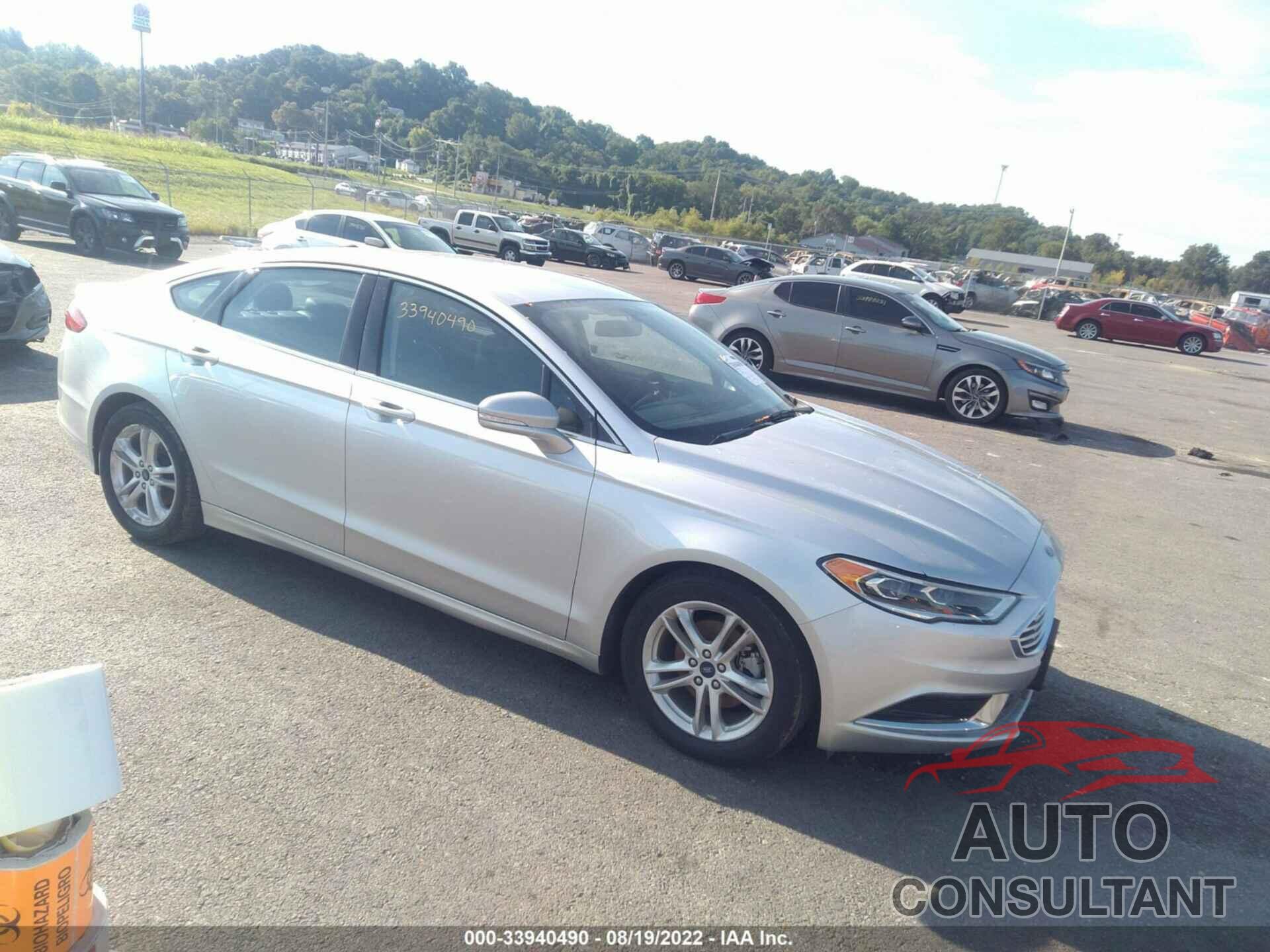 FORD FUSION 2018 - 3FA6P0HD5JR158144