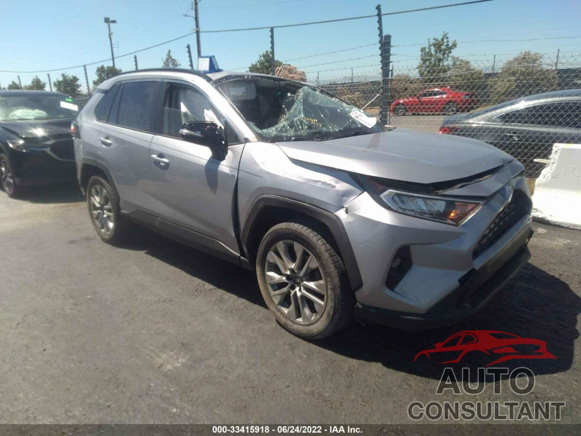 TOYOTA RAV4 2019 - JTMC1RFV2KD035281