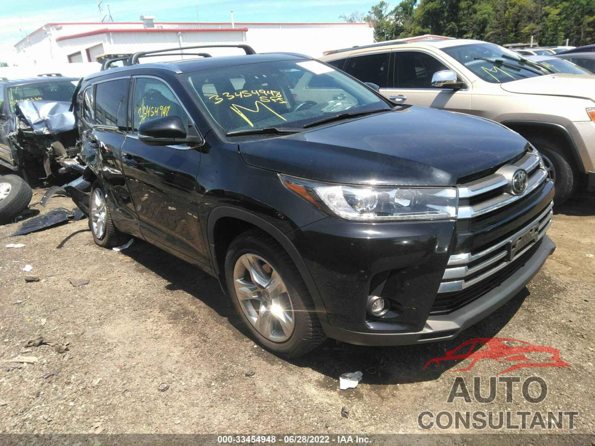 TOYOTA HIGHLANDER 2019 - 5TDDZRFH4KS938107
