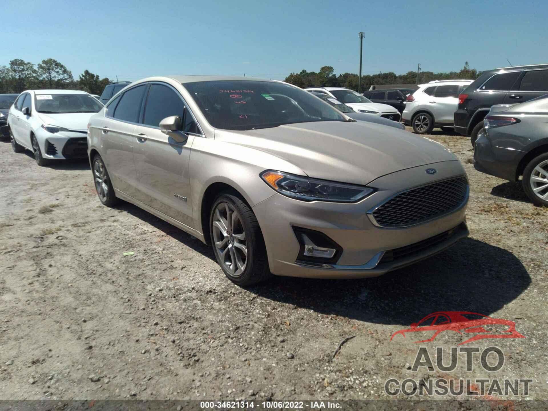 FORD FUSION HYBRID 2019 - 3FA6P0RU0KR123771