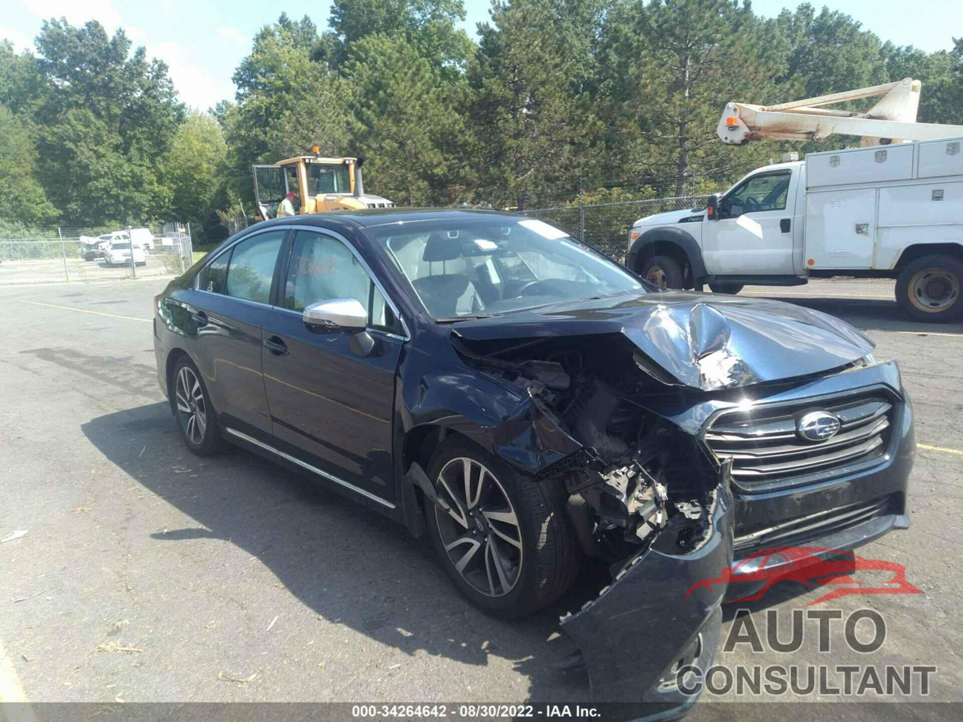 SUBARU LEGACY 2018 - 4S3BNAS68J3029716