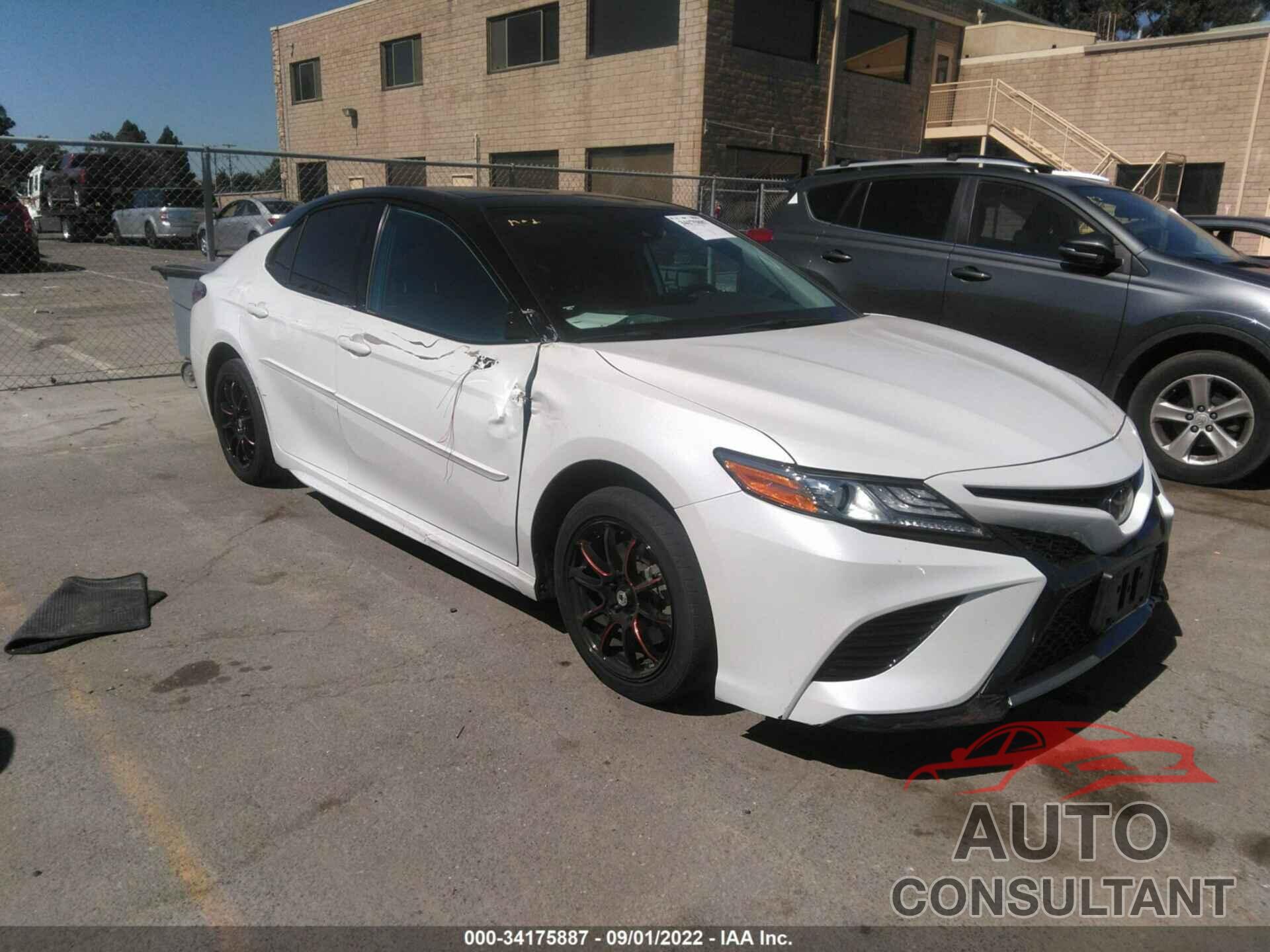 TOYOTA CAMRY 2019 - 4T1B61HK4KU242381