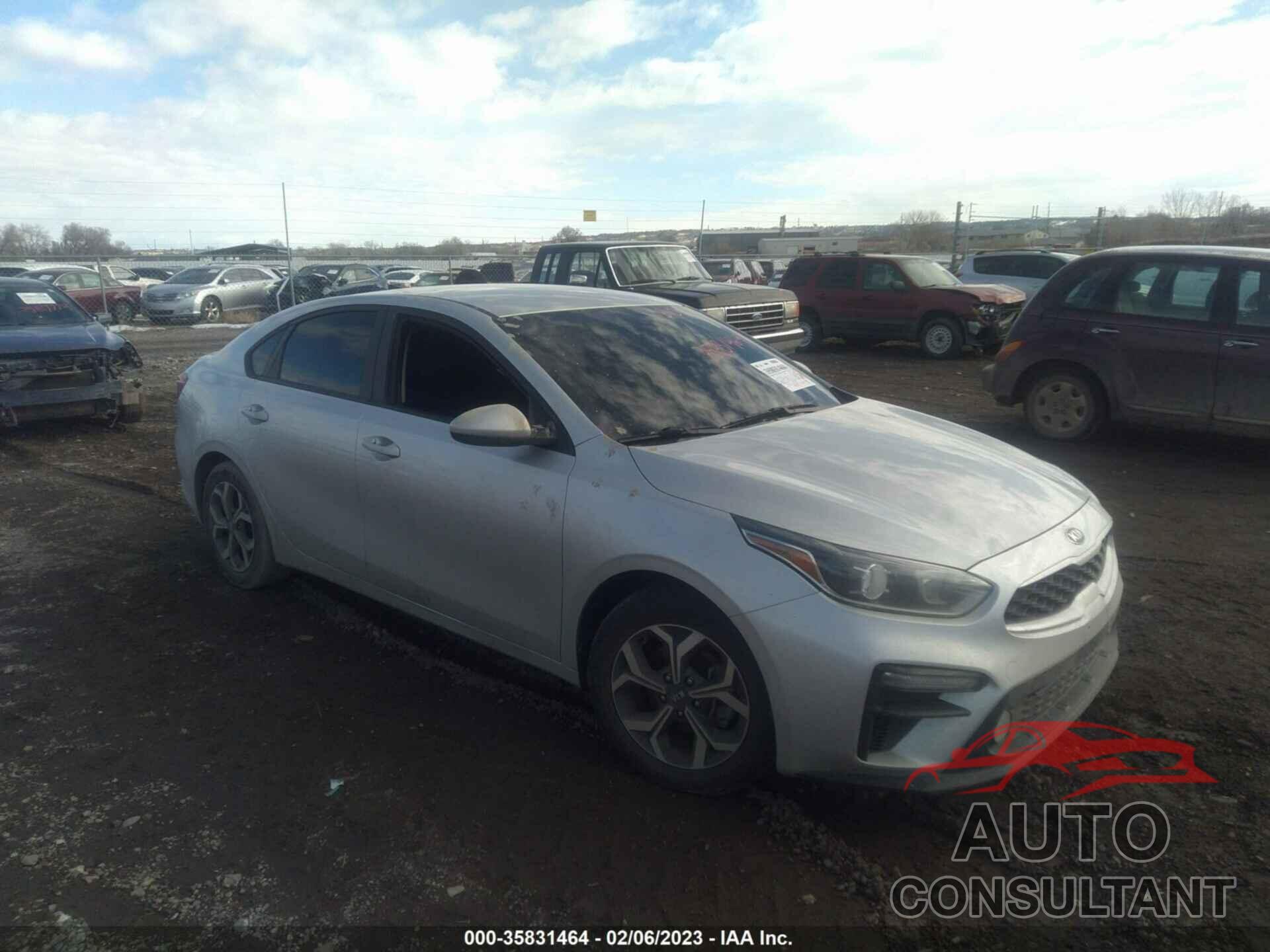 KIA FORTE 2019 - 3KPF24AD8KE090649