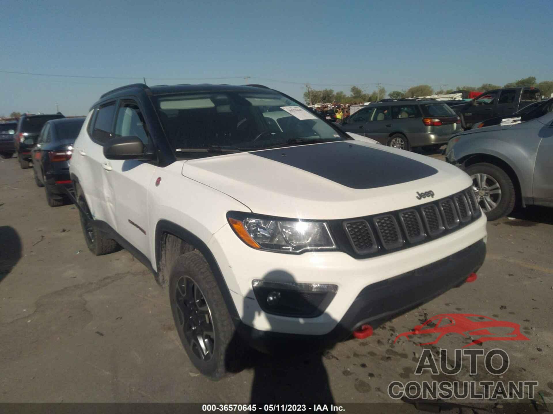 JEEP COMPASS 2019 - 3C4NJDDBXKT618096