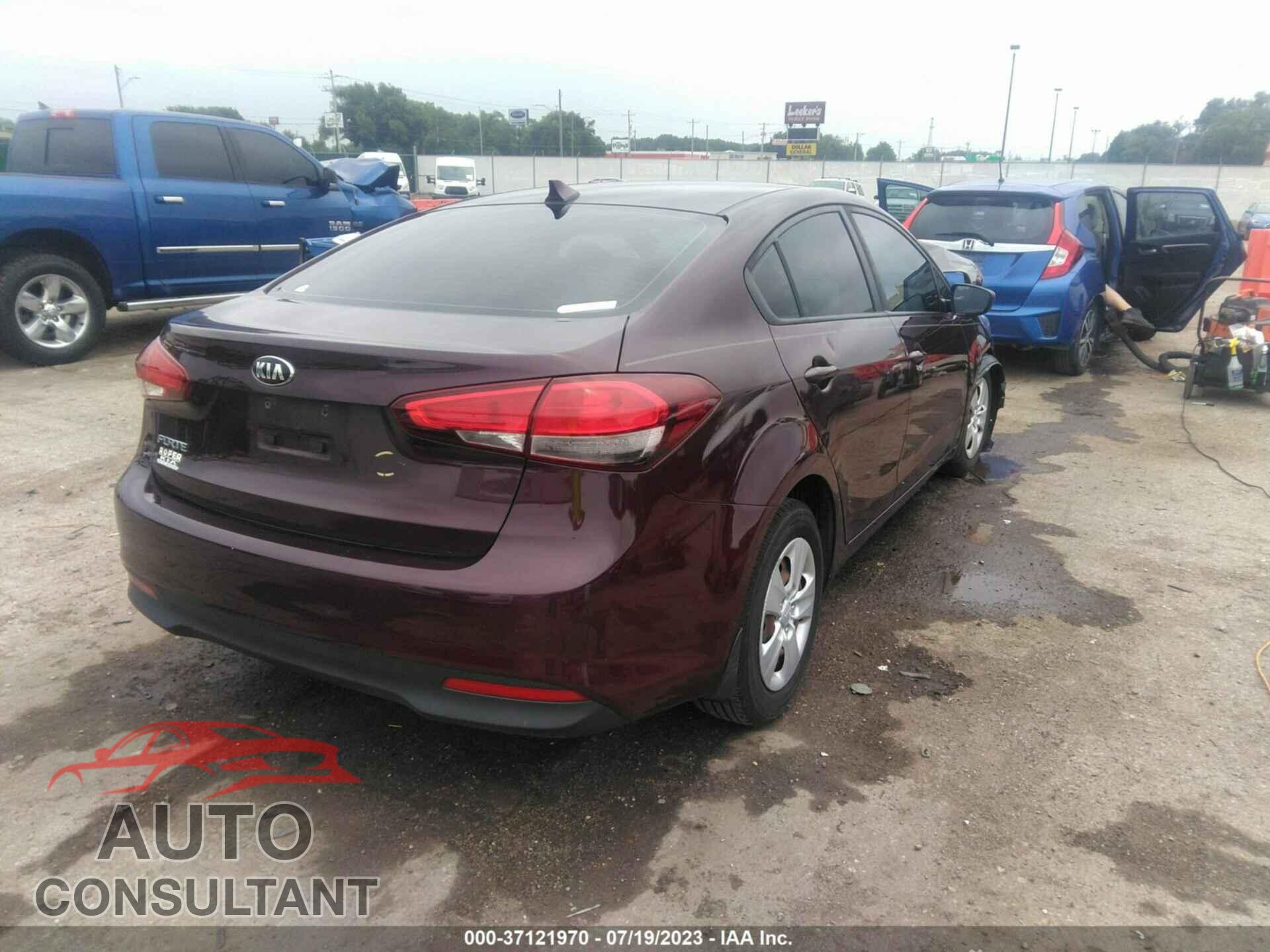 KIA FORTE 2017 - 3KPFK4A71HE102403