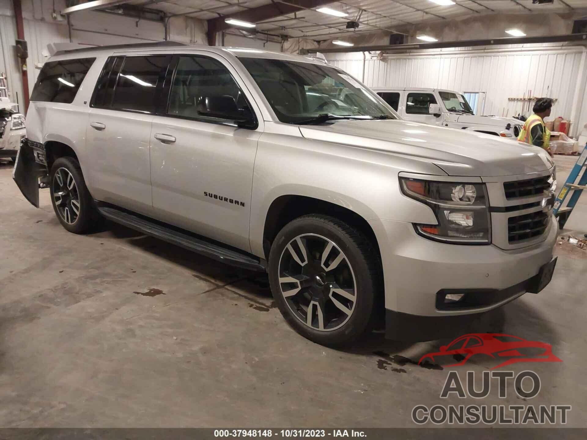 CHEVROLET SUBURBAN 2019 - 1GNSKHKC7KR213204