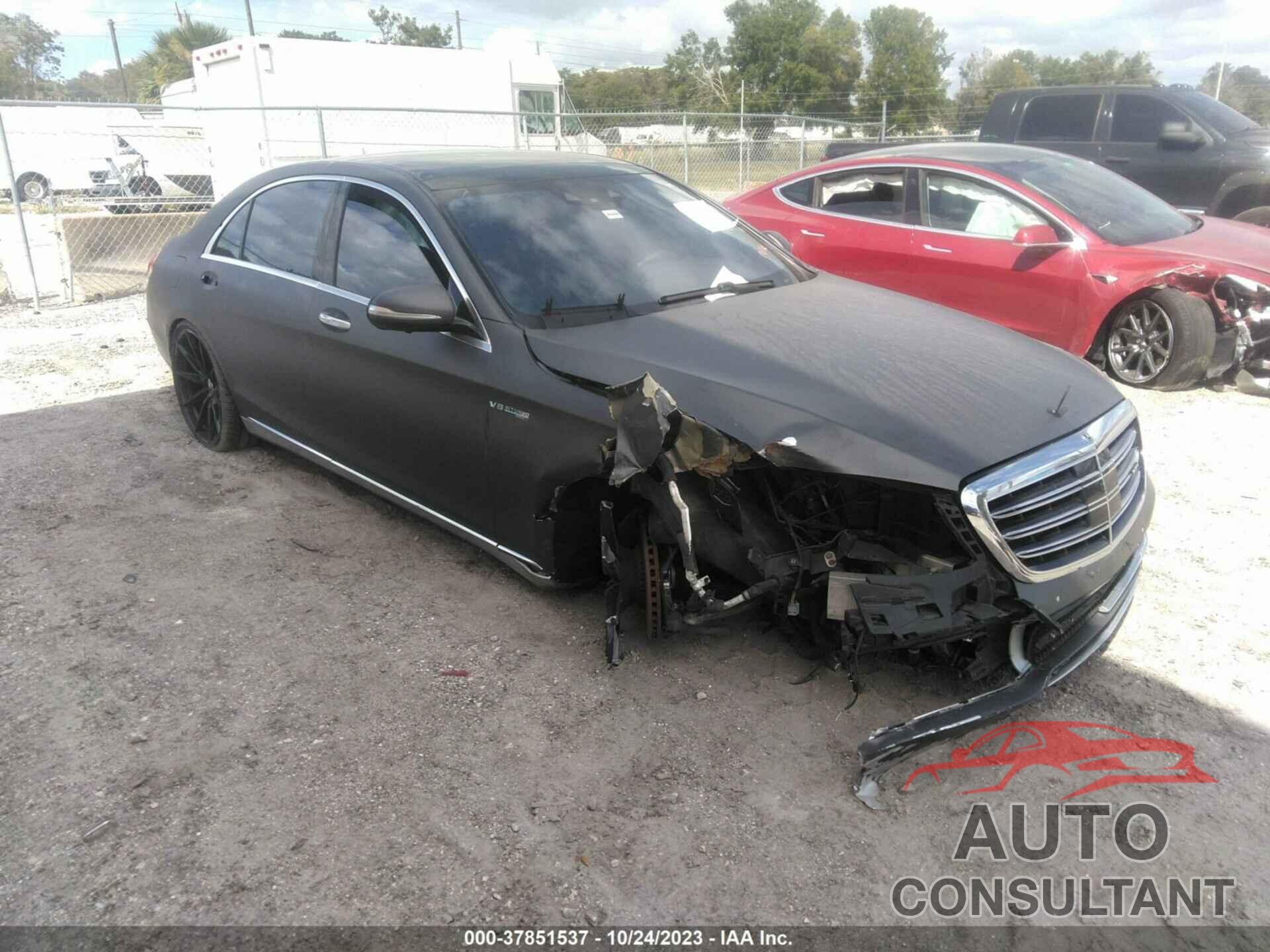 MERCEDES-BENZ S-CLASS 2018 - WDDUG8GB1JA399294