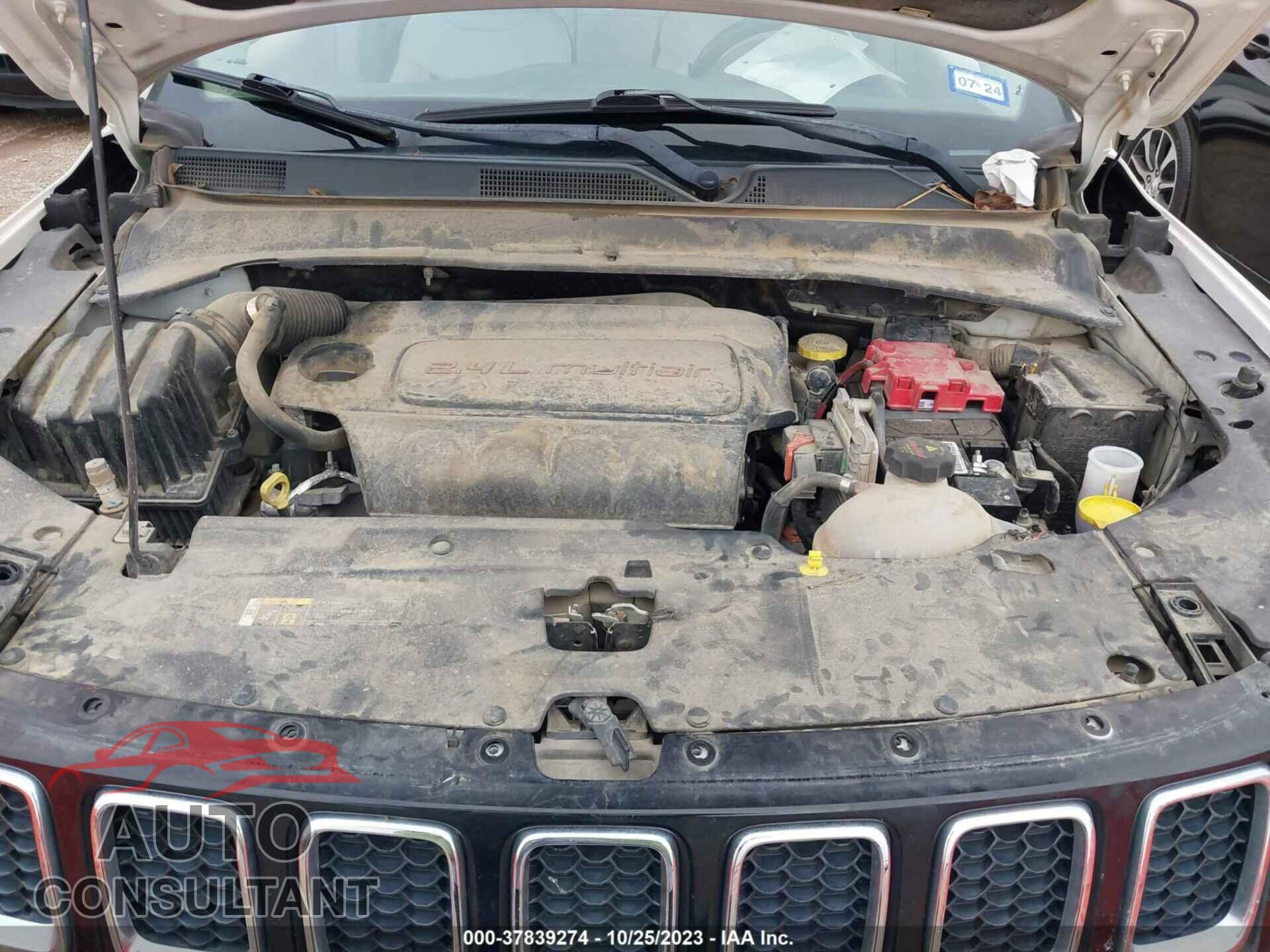 JEEP COMPASS 2019 - 3C4NJCBB0KT762947
