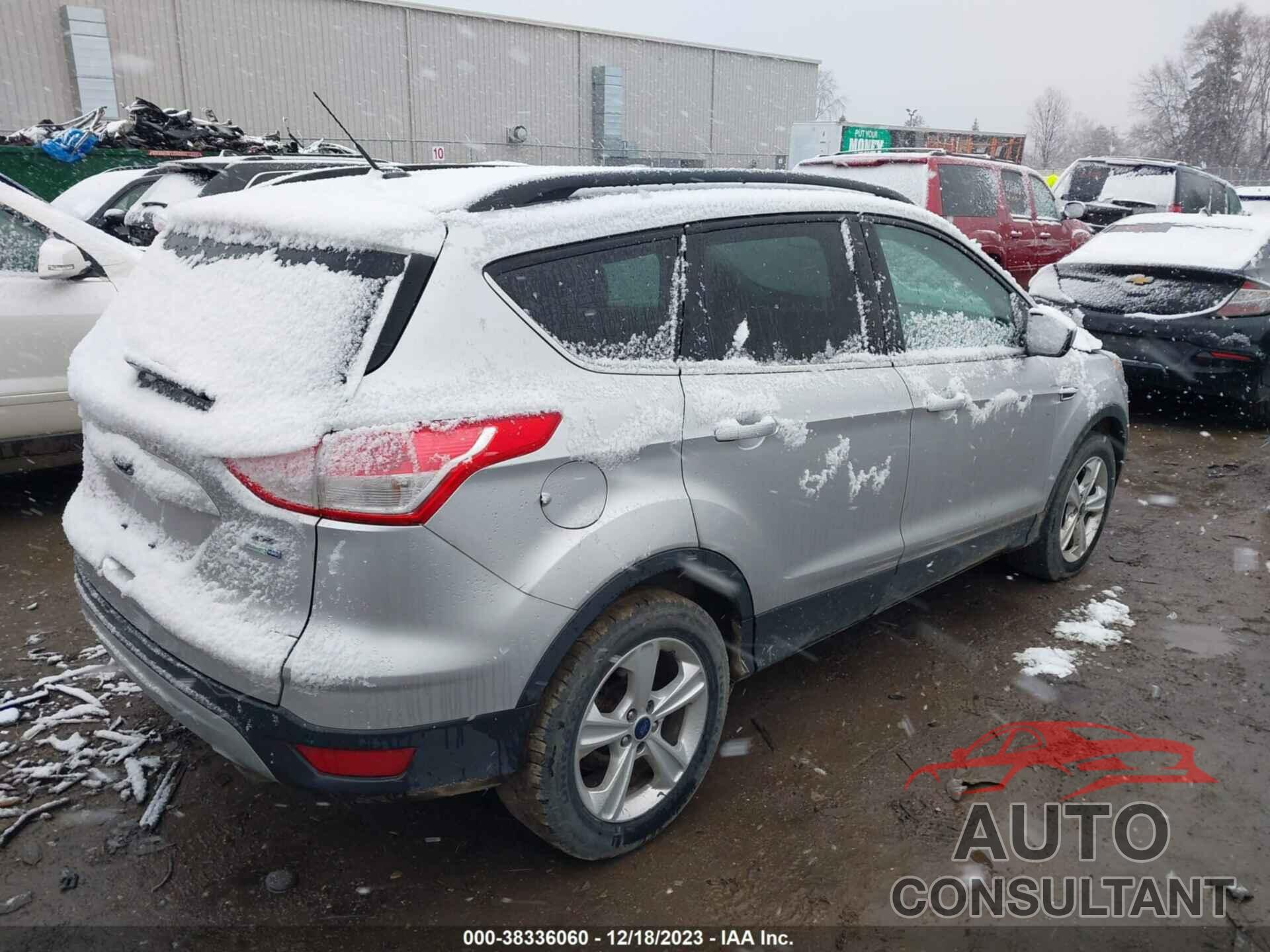 FORD ESCAPE 2016 - 1FMCU9GXXGUB70745