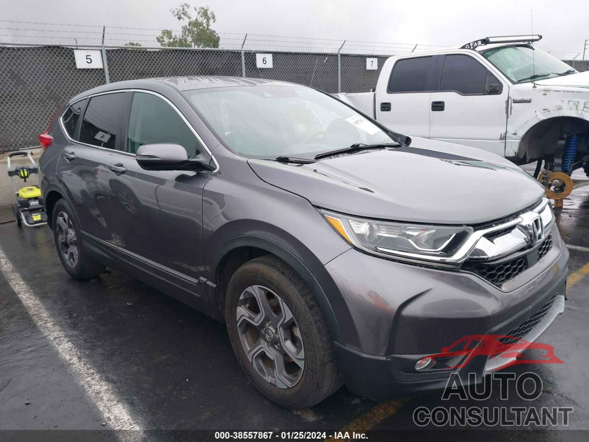 HONDA CR-V 2018 - 7FARW1H86JE023389