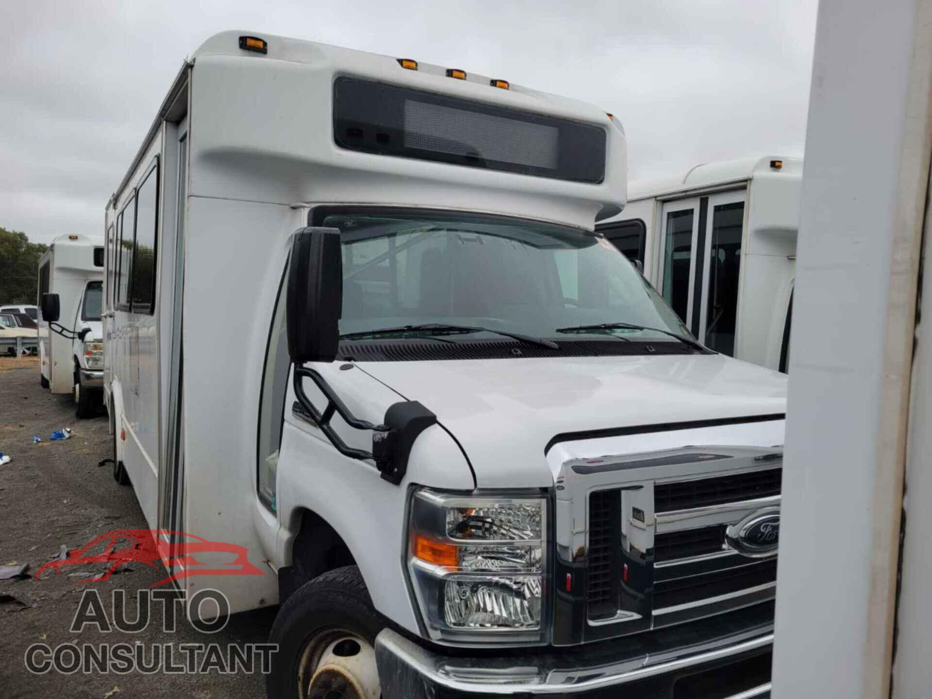 FORD E-450 CUTAWAY 2017 - 1FDFE4FS2HDC32000