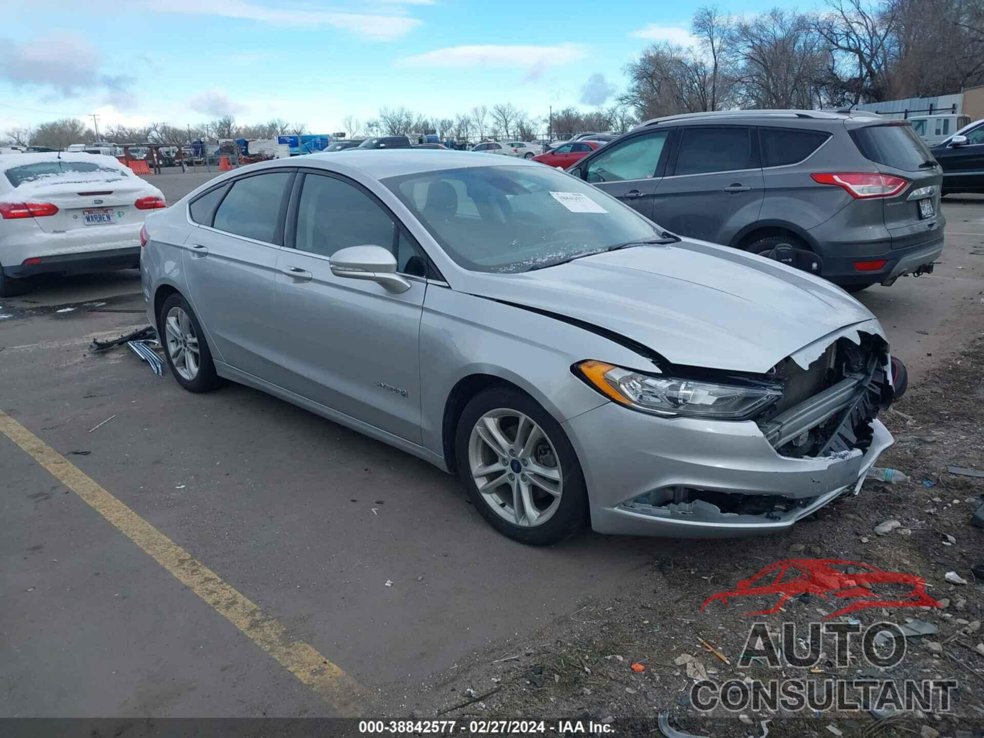 FORD FUSION HYBRID 2018 - 3FA6P0LU9JR221219