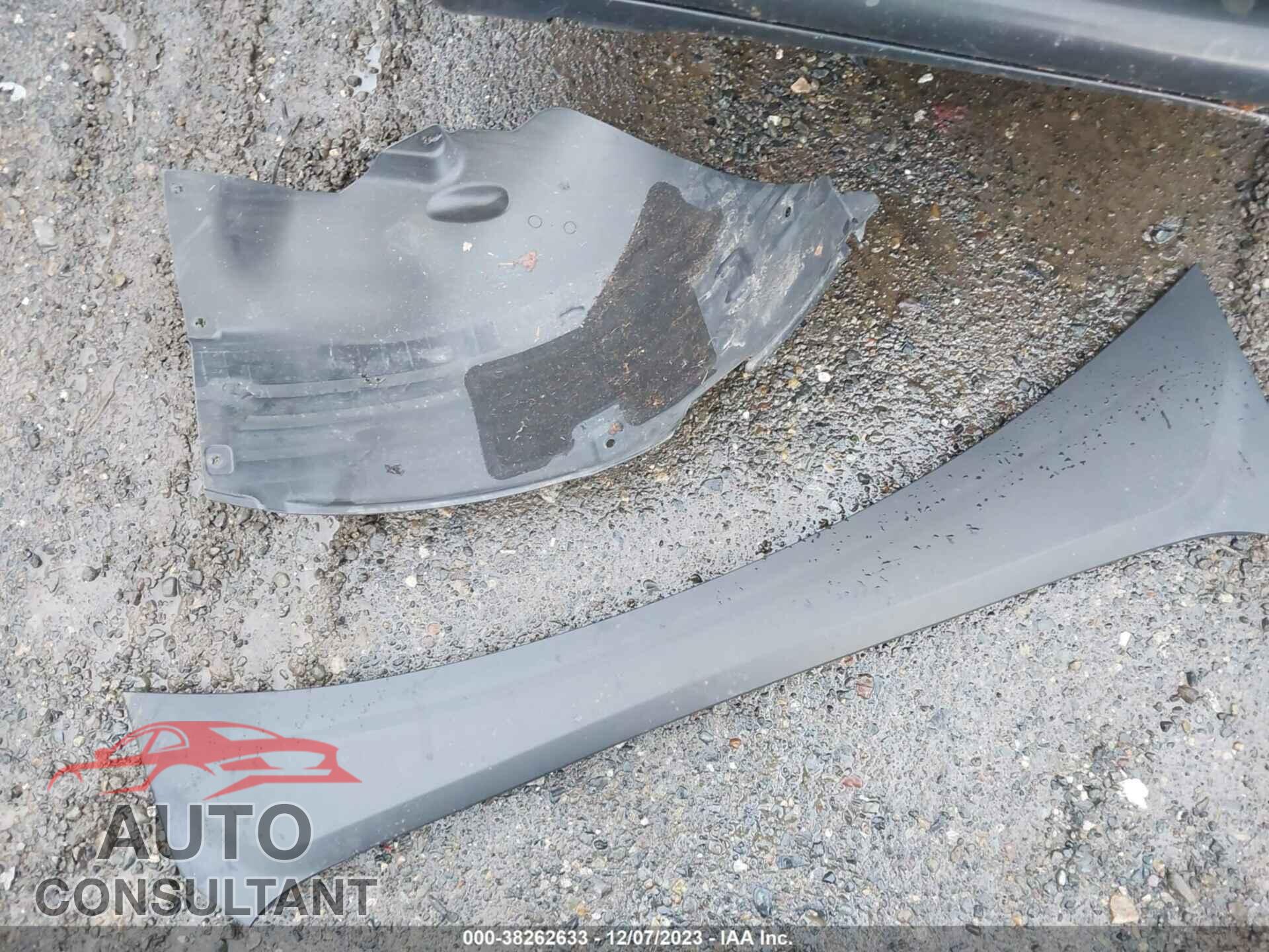 TESLA MODEL X 2023 - 7SAXCBE68PF383473