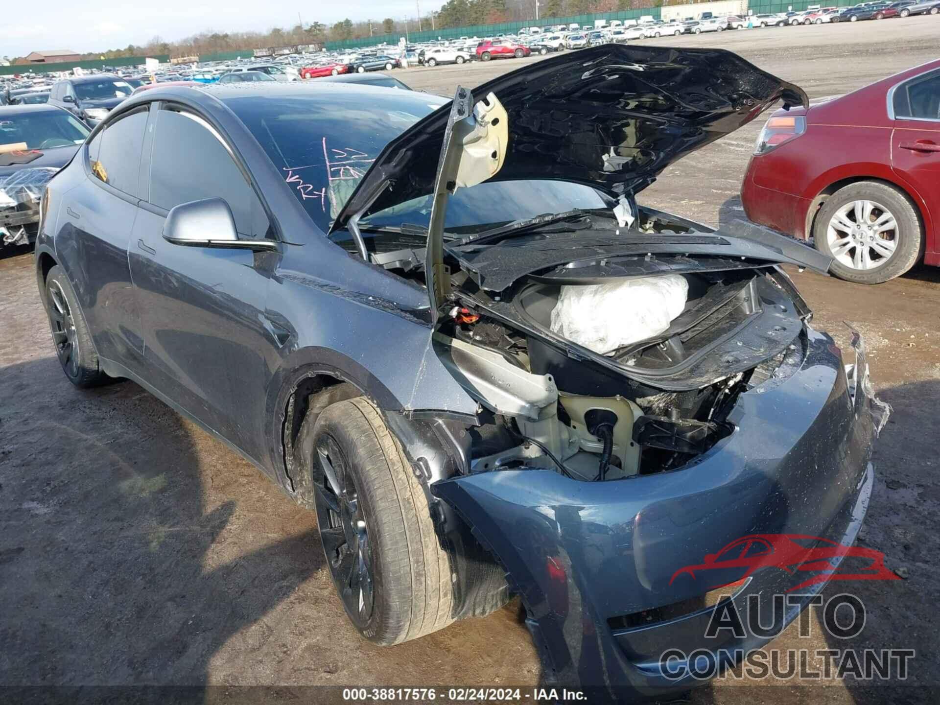 TESLA MODEL Y 2023 - 7SAYGDED9PF945576