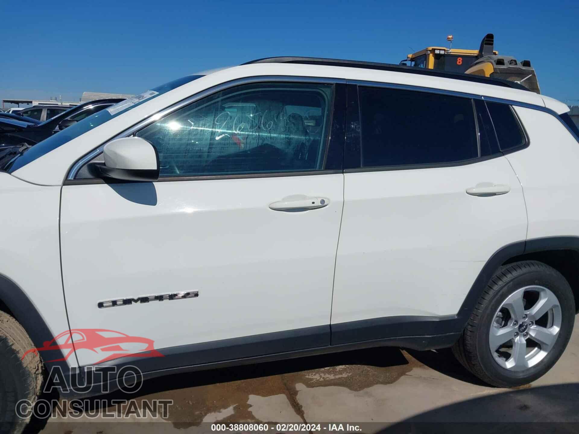JEEP COMPASS 2018 - 3C4NJCBB8JT265644