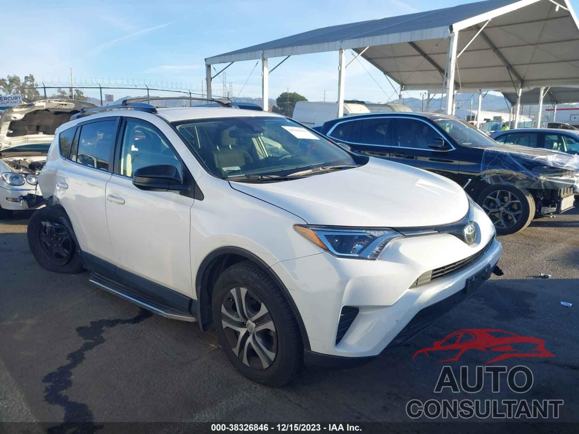 TOYOTA RAV4 2018 - JTMZFREV2JJ741535