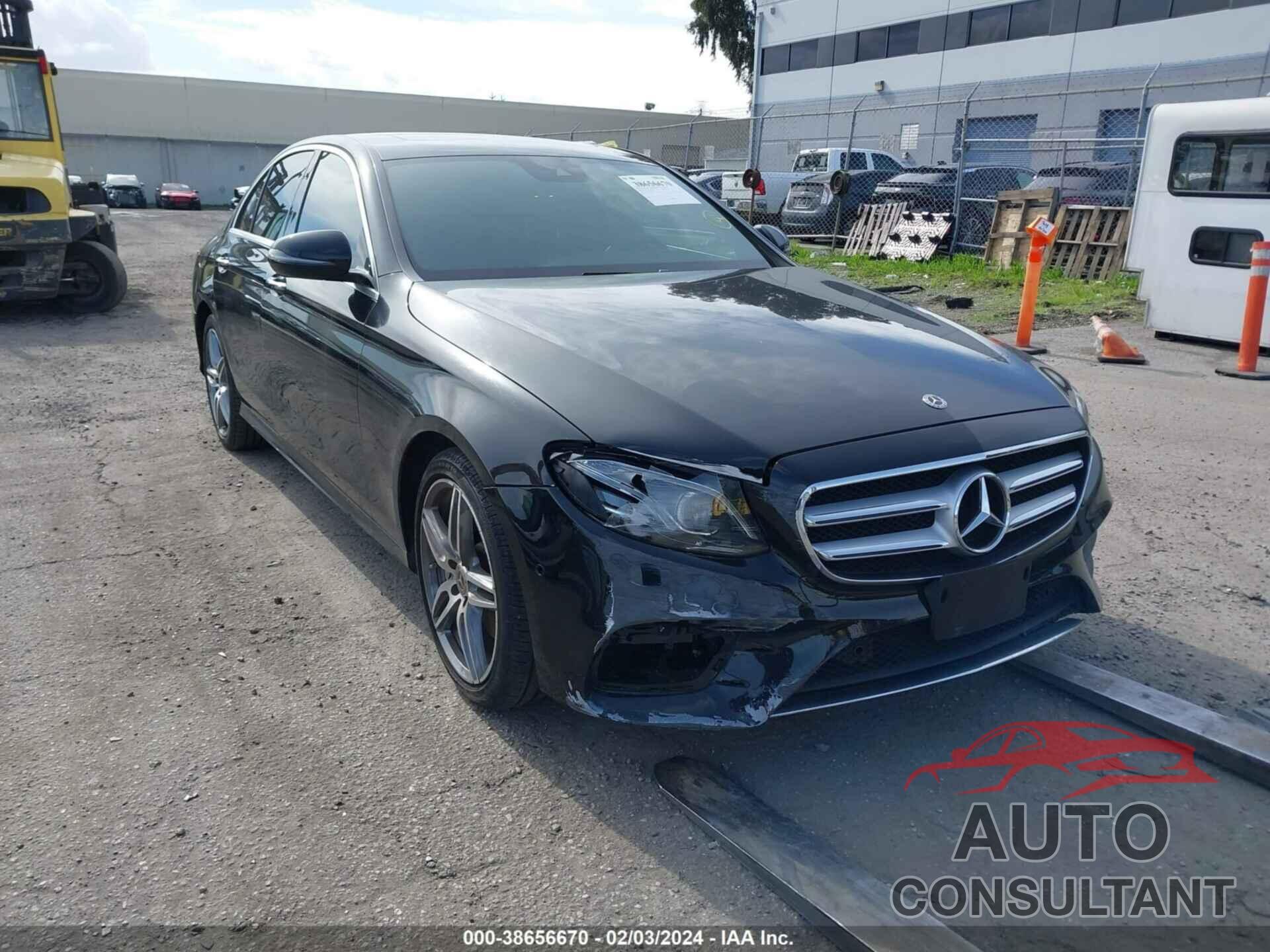 MERCEDES-BENZ E 300 2018 - WDDZF4JB2JA307457