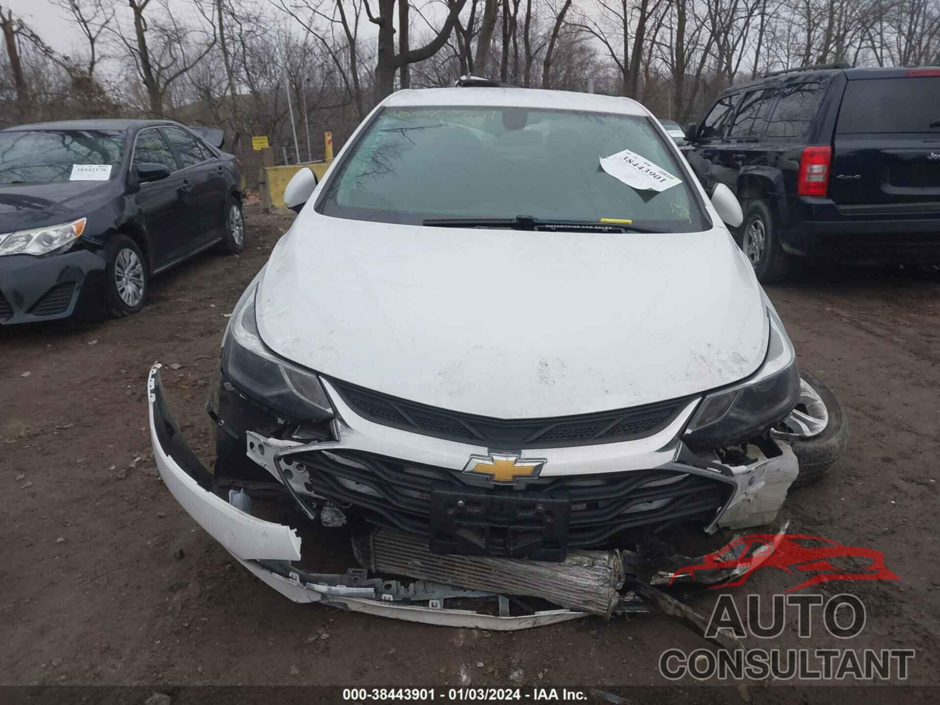 CHEVROLET CRUZE 2019 - 1G1BE5SM6K7146591