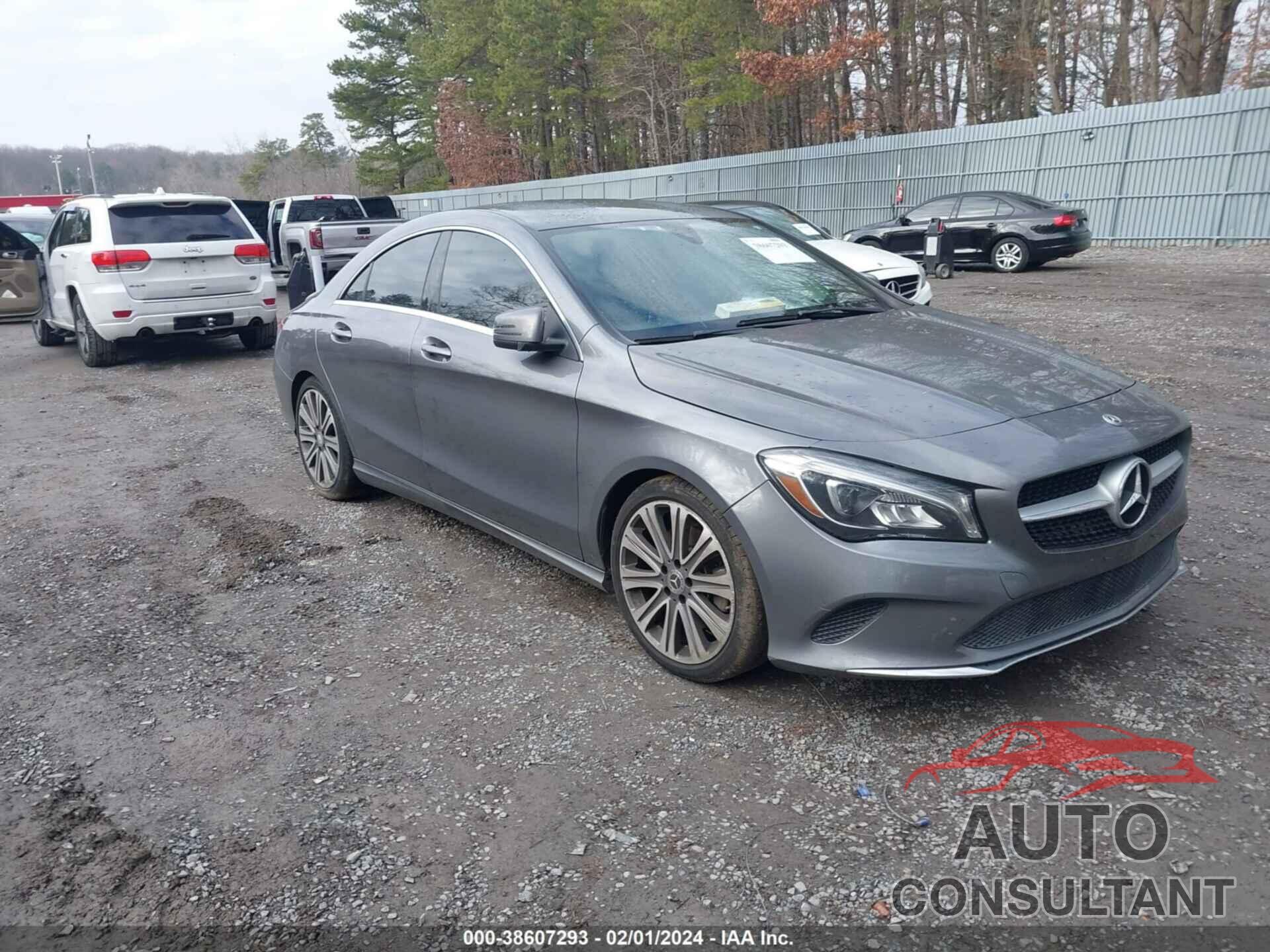 MERCEDES-BENZ CLA 2018 - WDDSJ4EB4JN566213