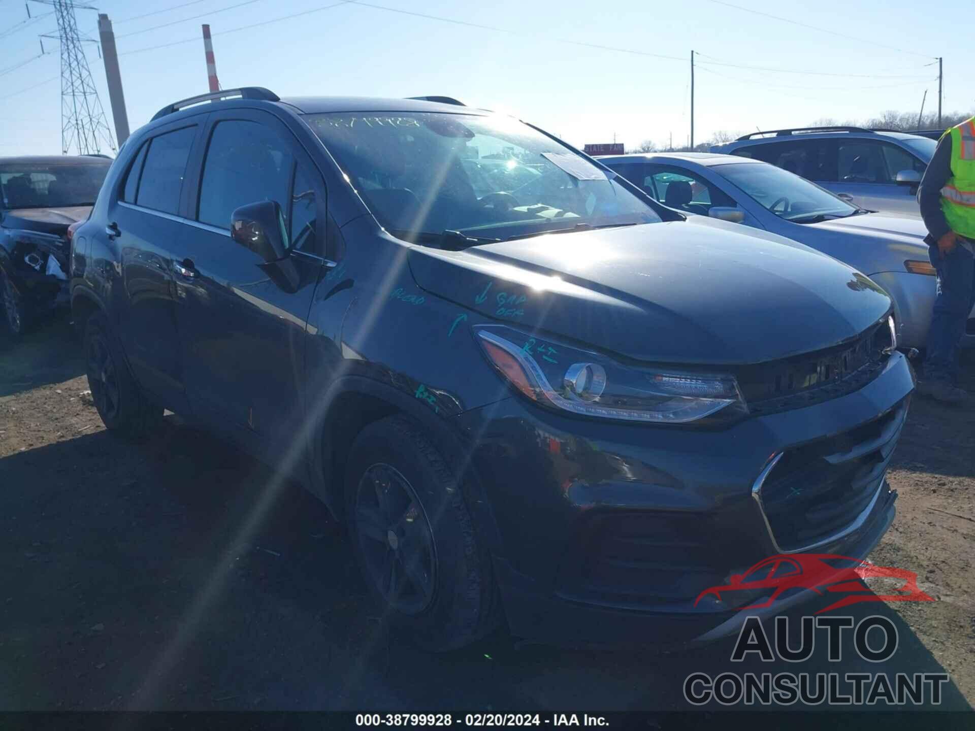 CHEVROLET TRAX 2020 - 3GNCJLSB7LL113176