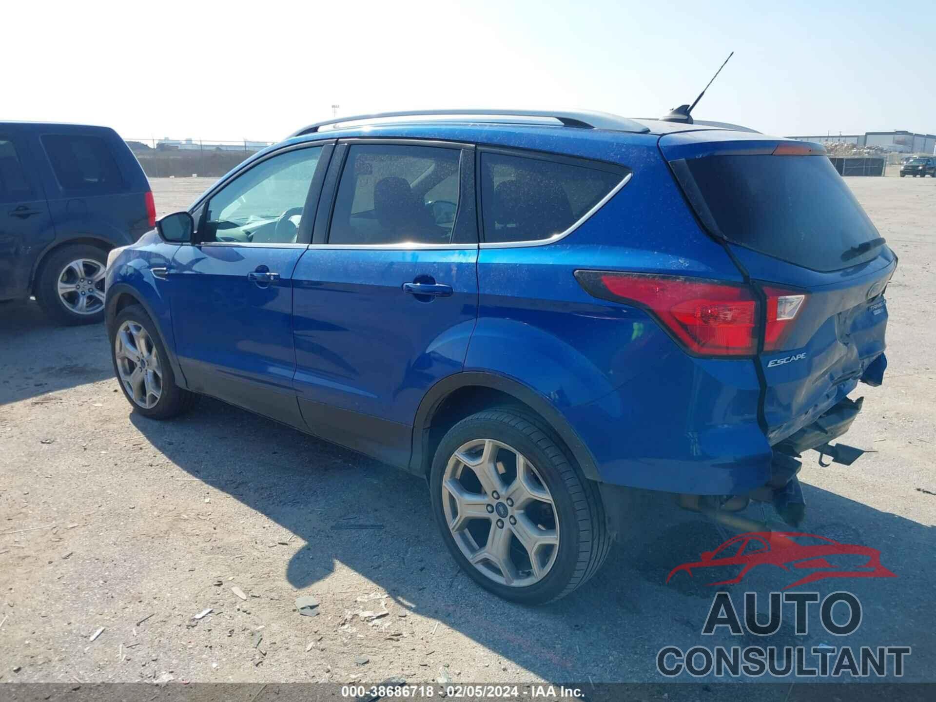 FORD ESCAPE 2019 - 1FMCU9J95KUC32412