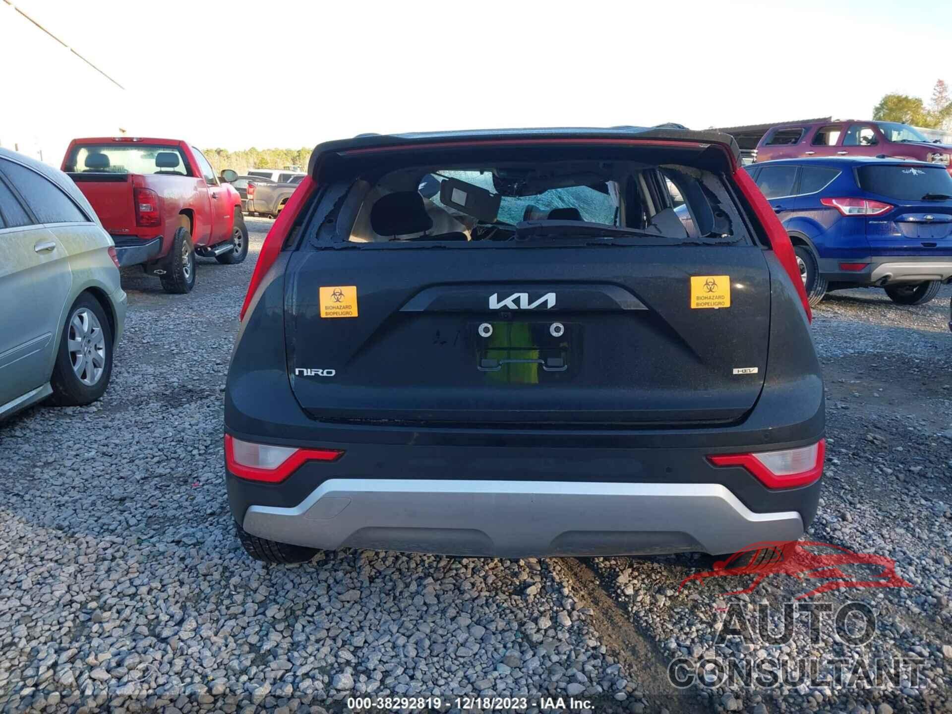 KIA NIRO 2023 - KNDCR3LE4P5069380