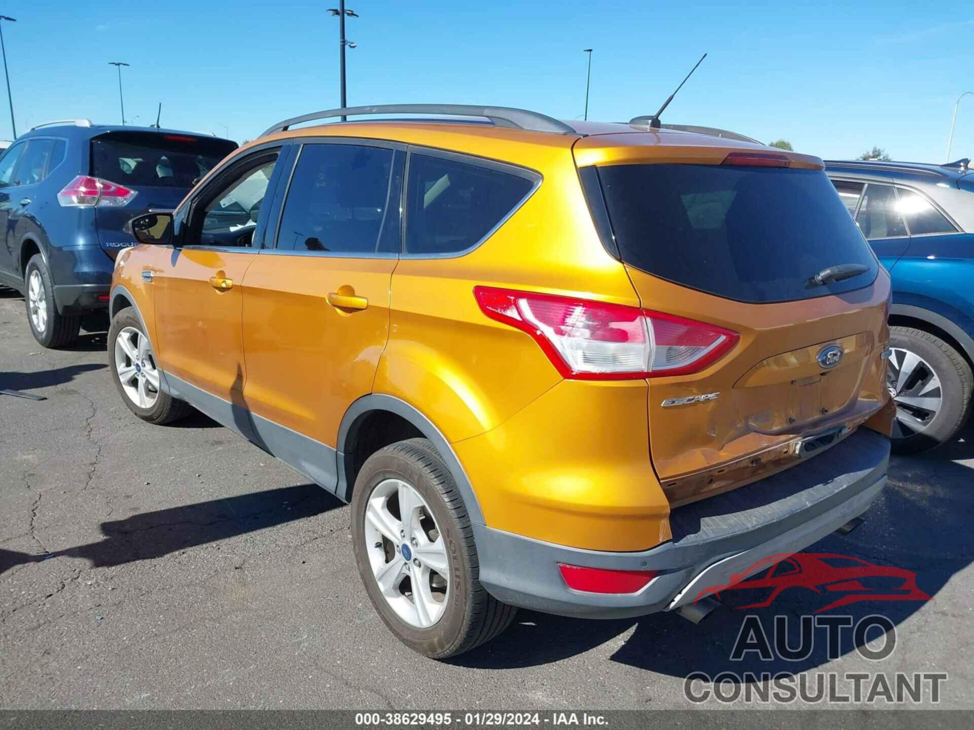 FORD ESCAPE 2016 - 1FMCU0GX8GUB16484