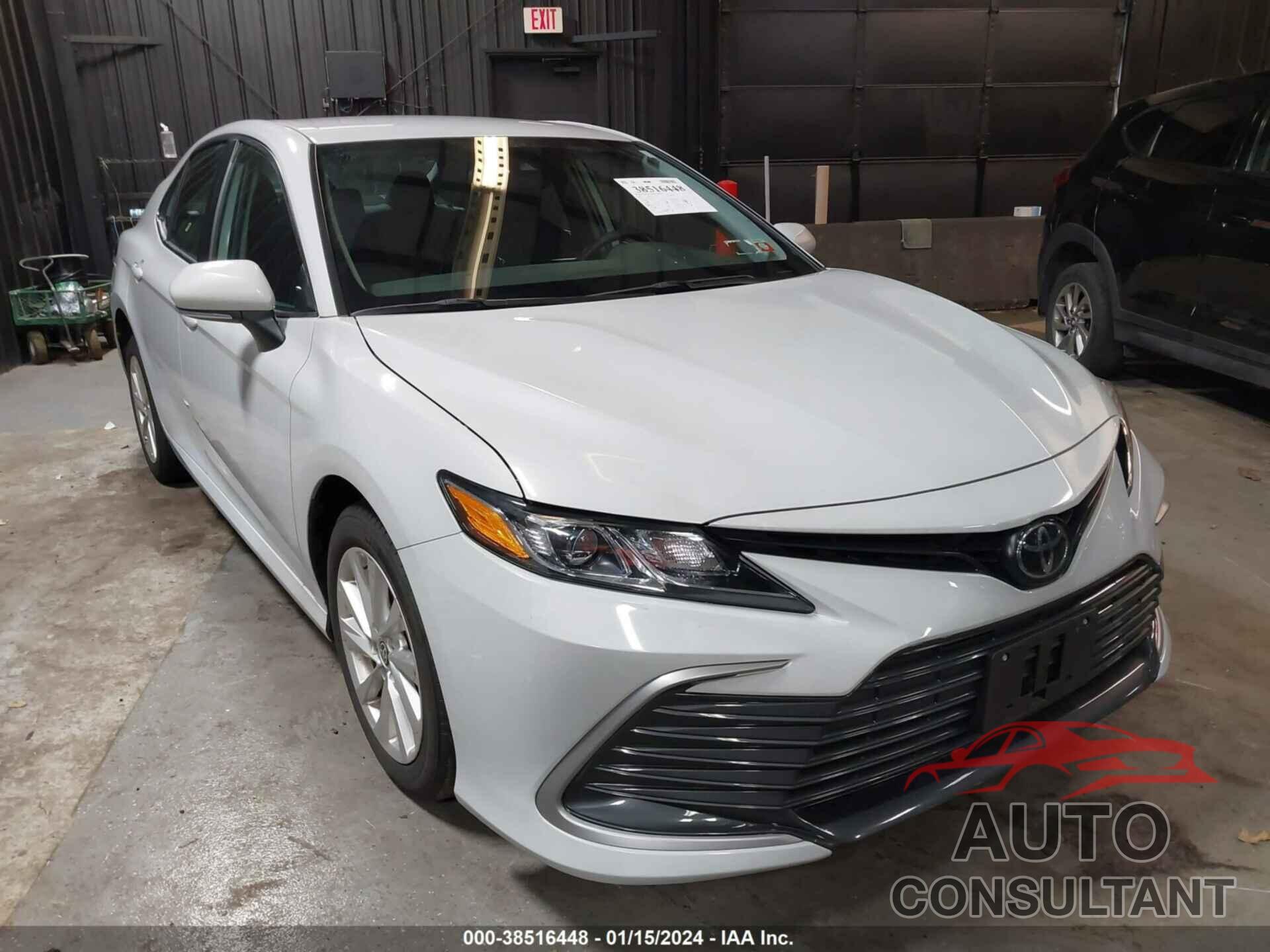 TOYOTA CAMRY 2023 - 4T1R11BK4PU096108