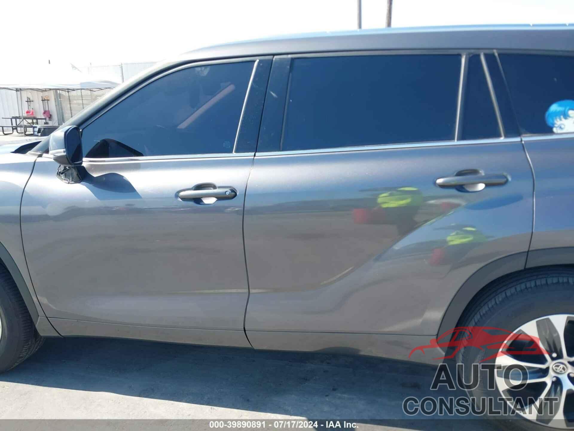 TOYOTA HIGHLANDER 2021 - 5TDGZRAH3MS068180